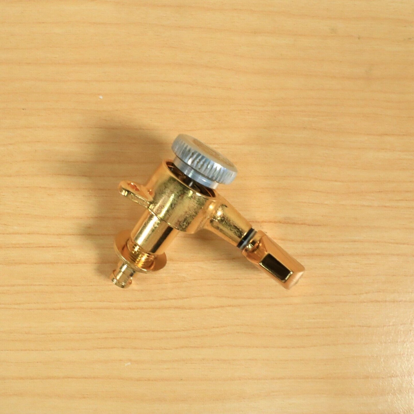 (1) TK-0938-002 Gotoh Locking Tuner Gold Japan (Bass Side or In-Line Inline)