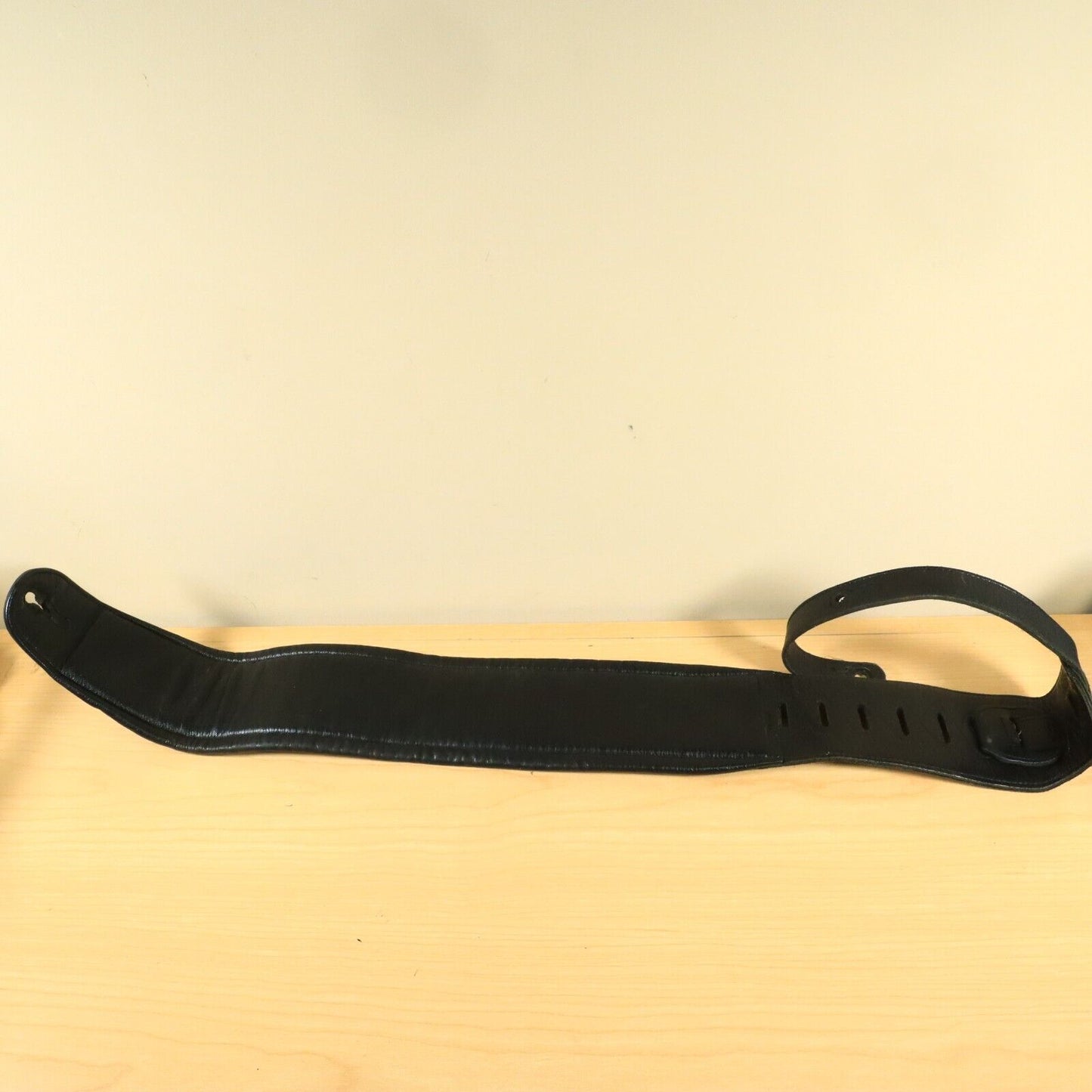 Levy's MSS2-4 Black Garment Guitar Strap