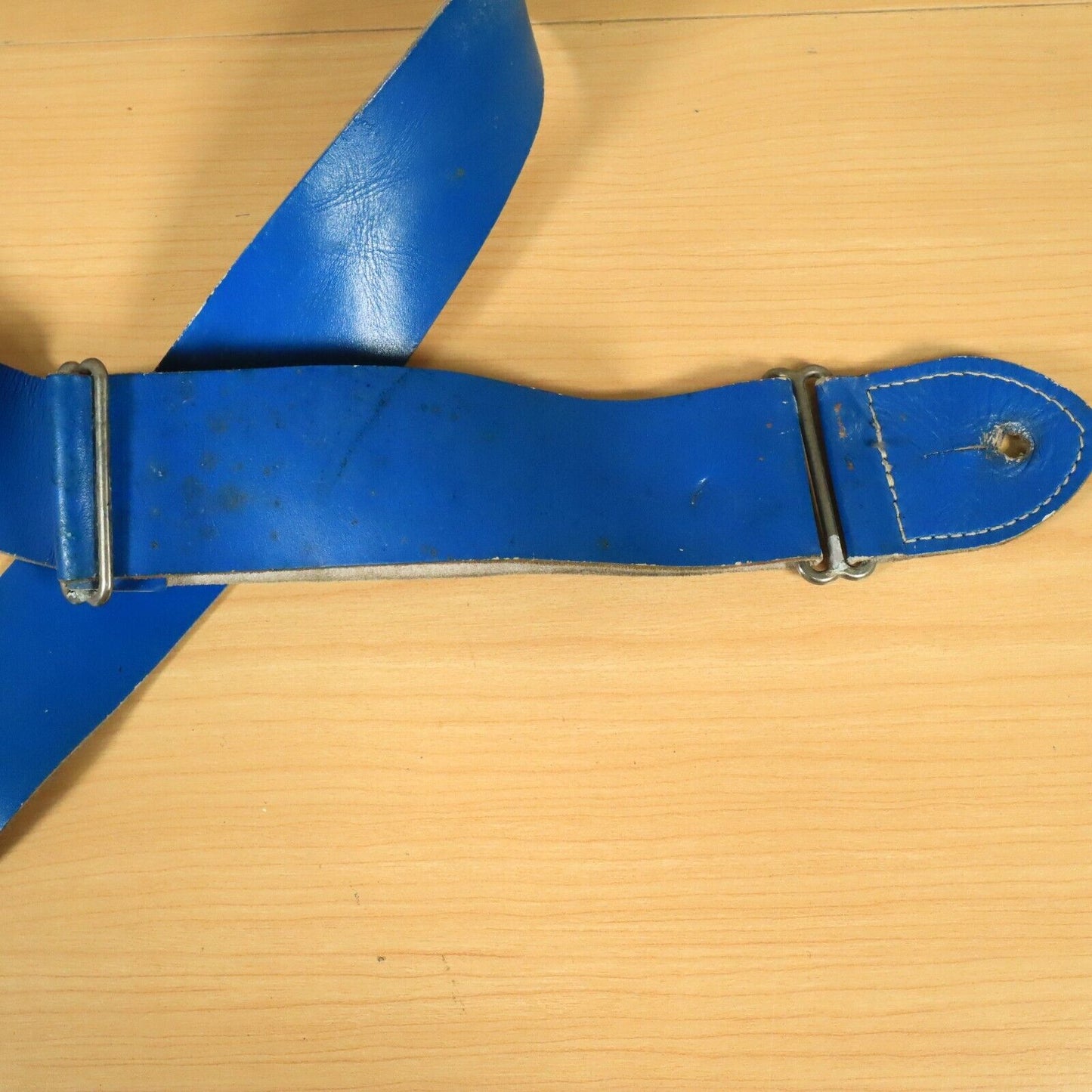 Vintage Earth III Guitar Leather Strap - Blue