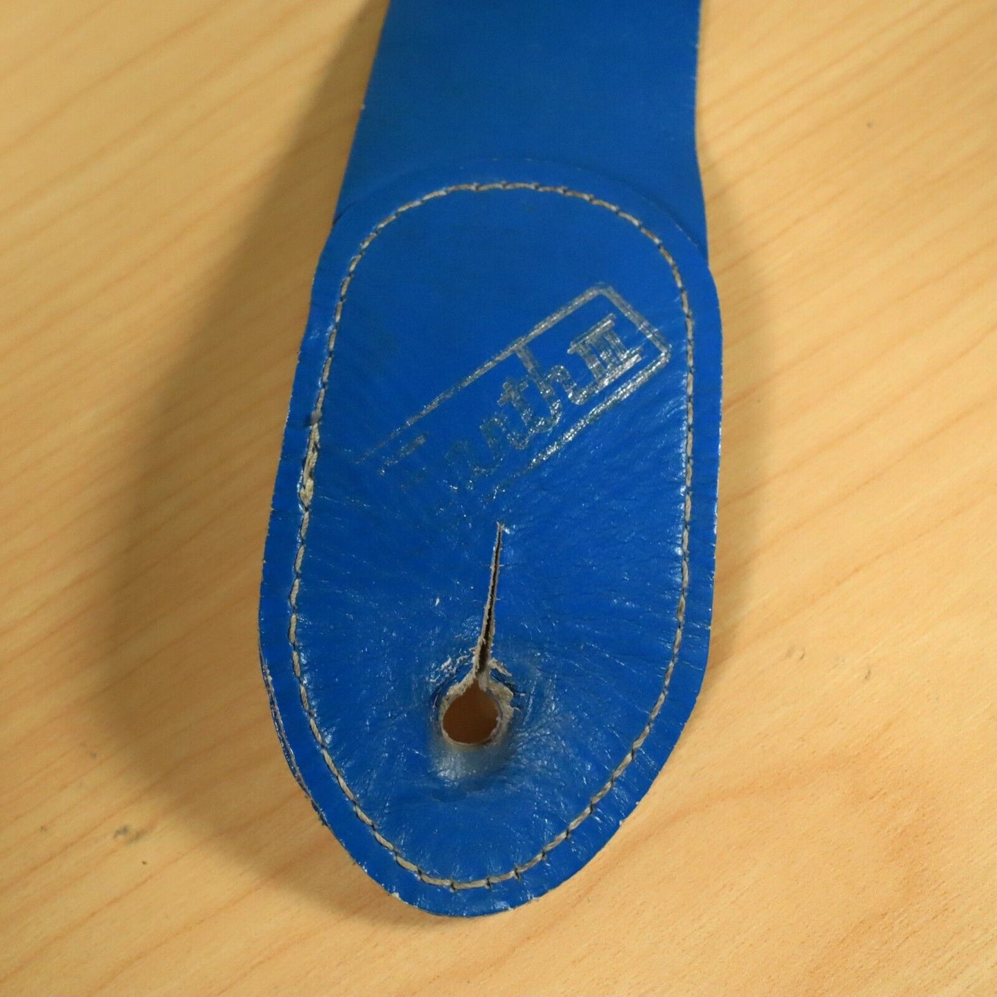 Vintage Earth III Guitar Leather Strap - Blue