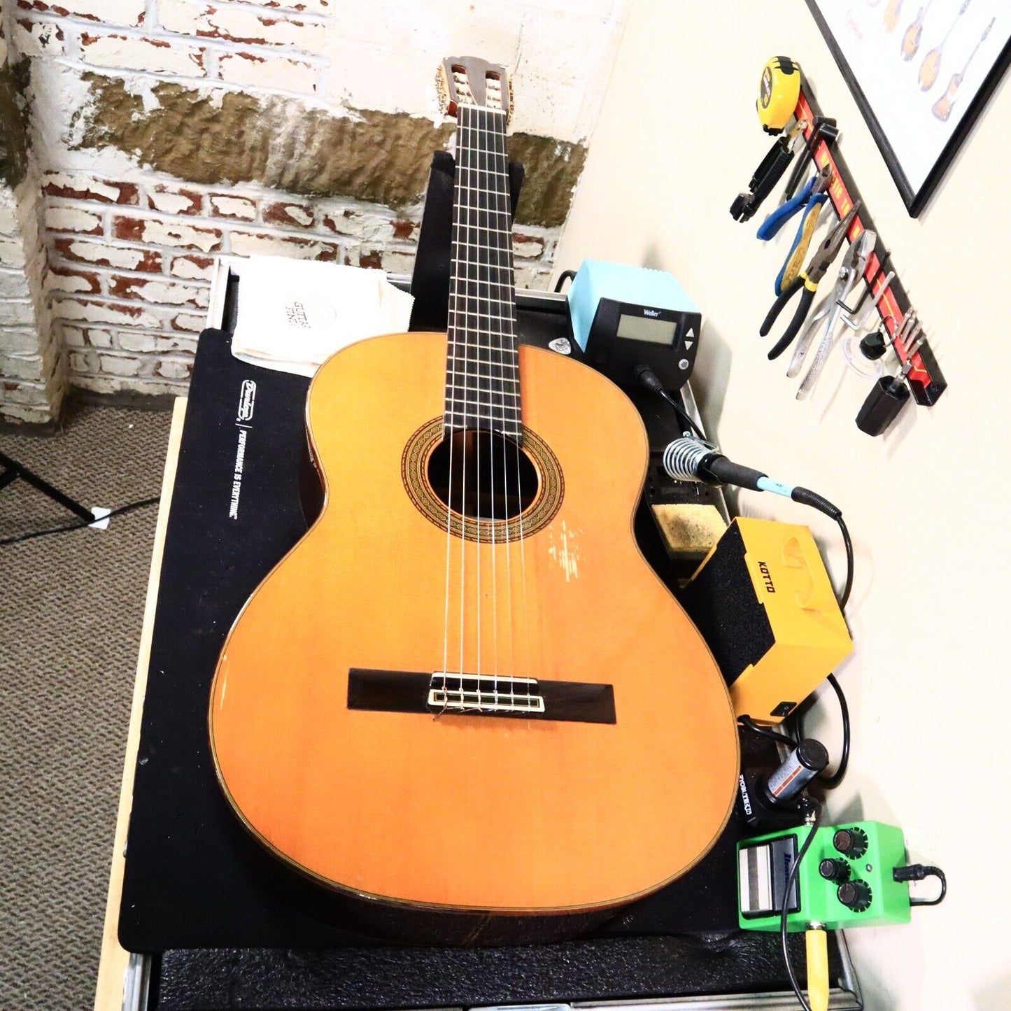 1970 Masaru Kohno No. 8 Professional Classical Concert Guitar