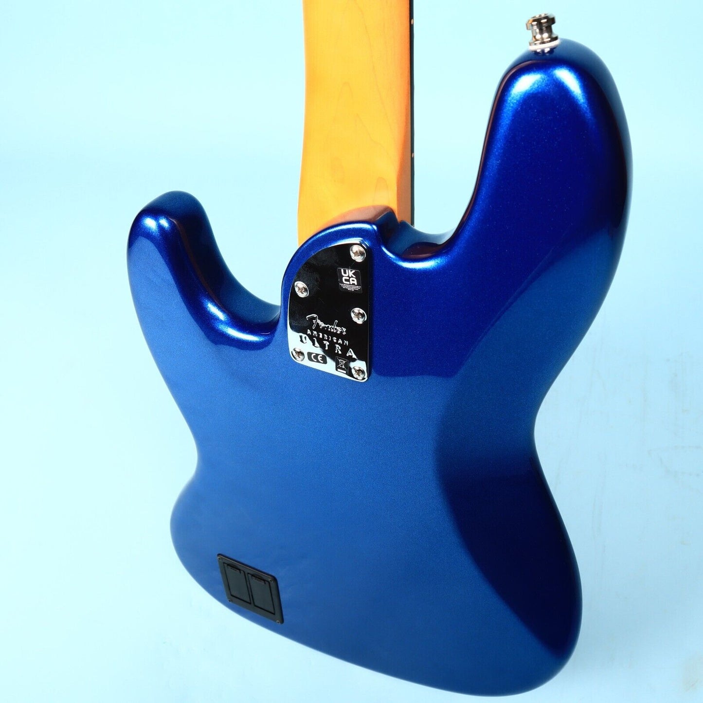 Fender American Ultra Jazz Bass with Maple Fretboard - Cobra Blue