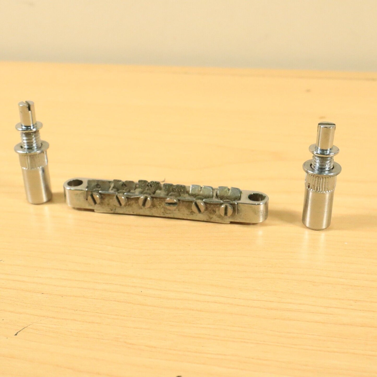 Epiphone ABR1 Type Jin Ah Bridge 2003 Chrome + Studs