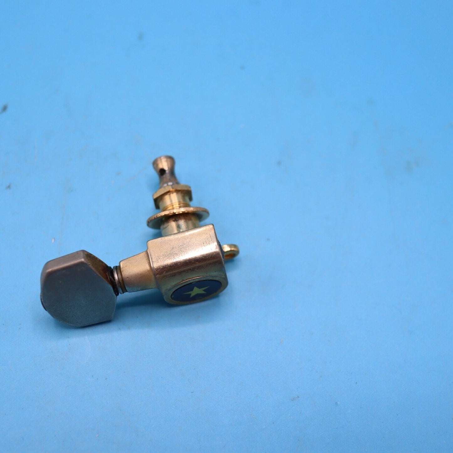 (1) Treble Side 70’s Ibanez Japan Gotoh Tuner Tuning Machine Key Star Back Gold