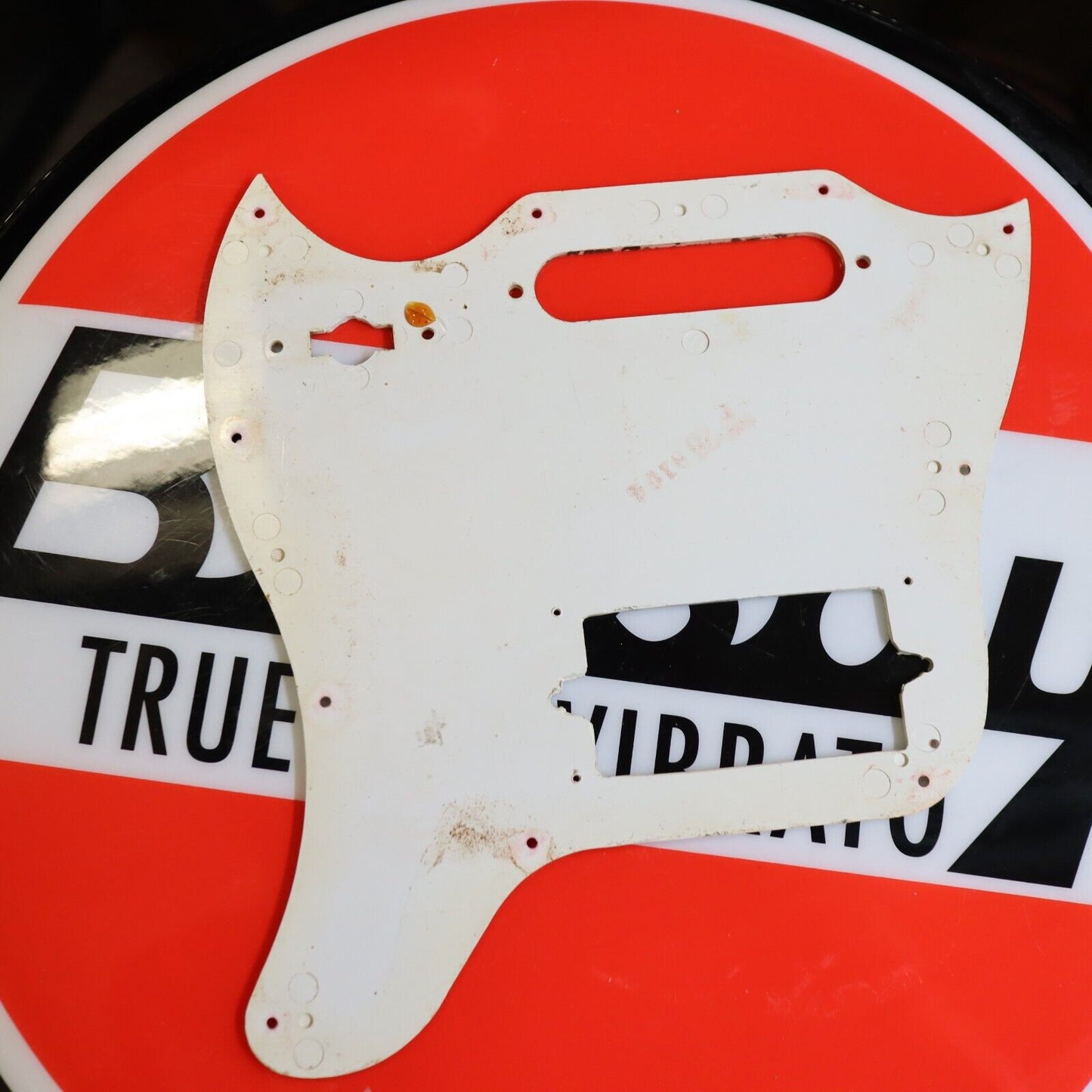 Vintage Original 60s Gibson Guitar Pickguard White Melody Maker HS Modified