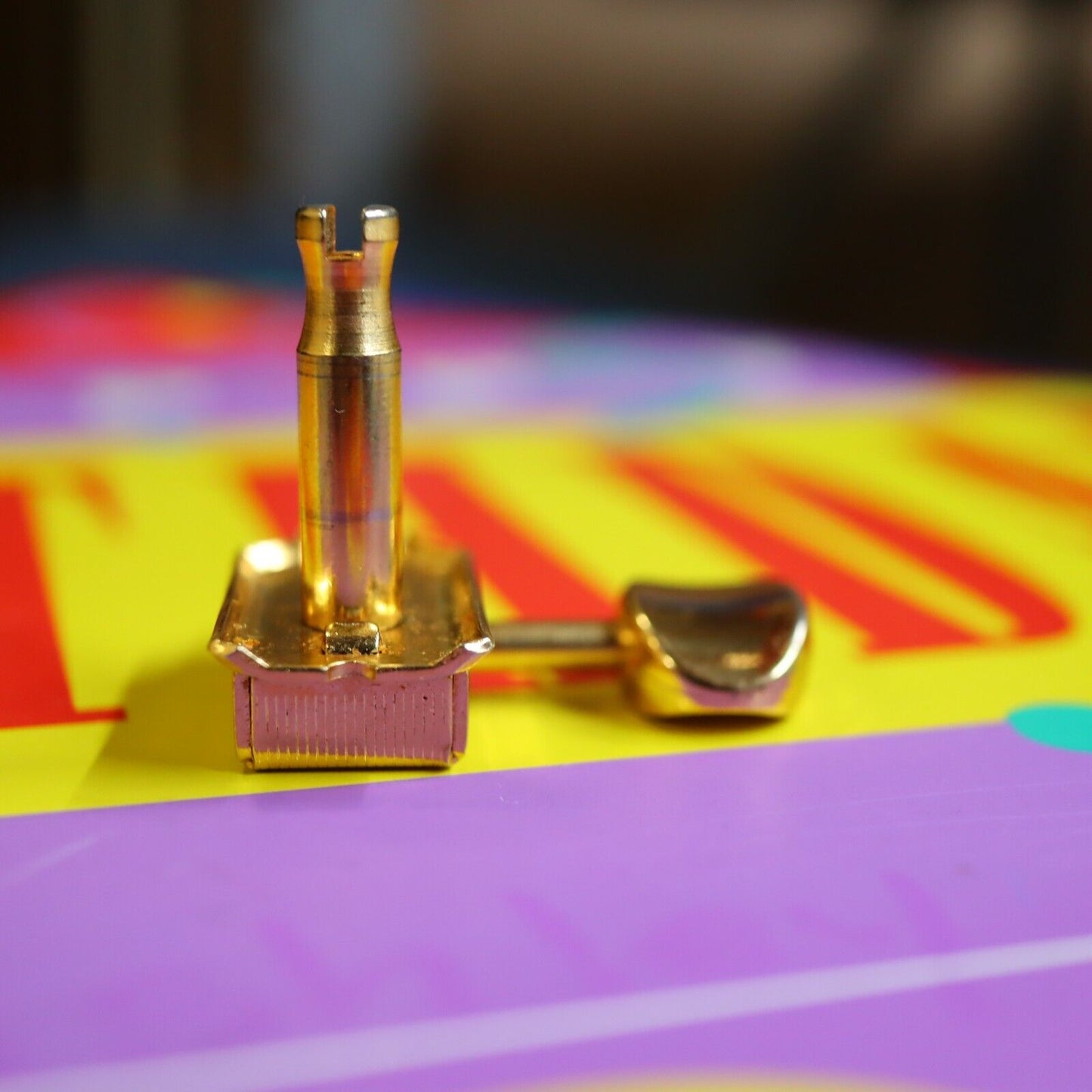 (1) In-line GOTOH Button Vintage Guitar Head Tuner (Gold) Top Tuner