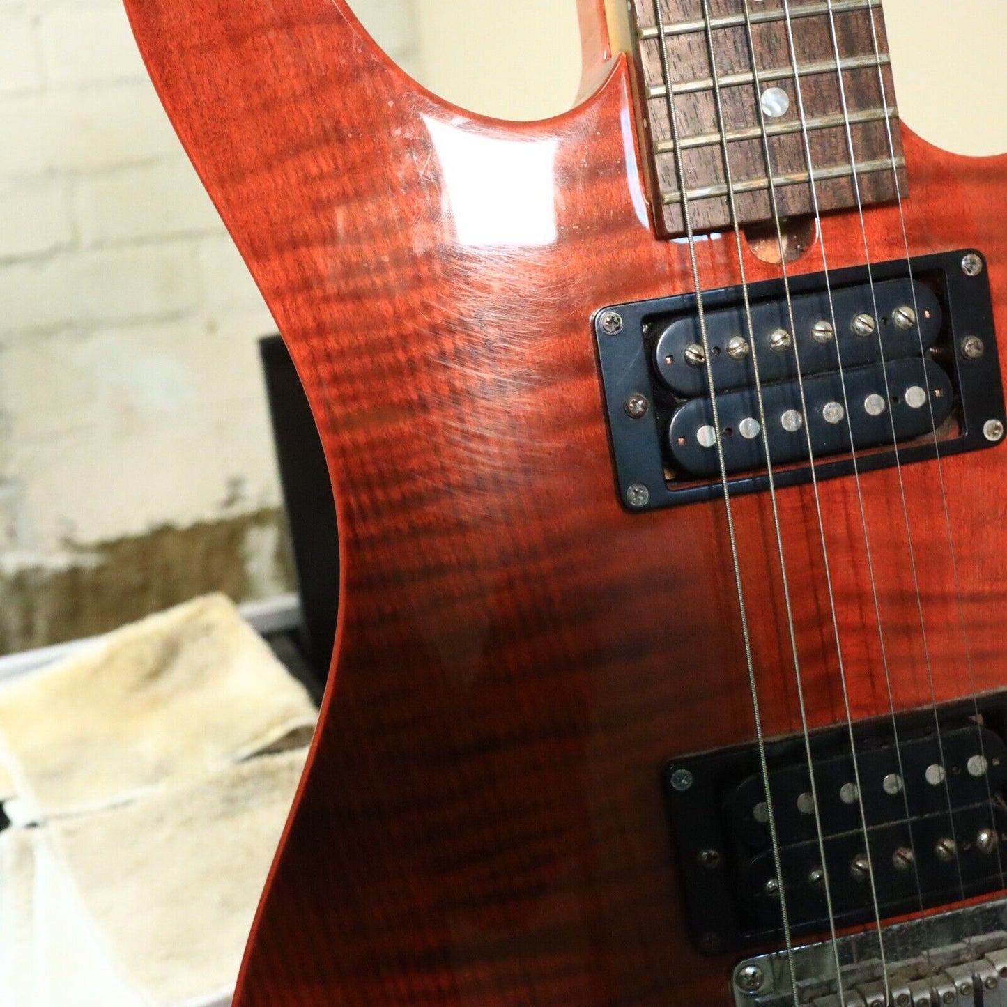 Brian Moore iM iGuitar Hardtail Red Electric Guitar