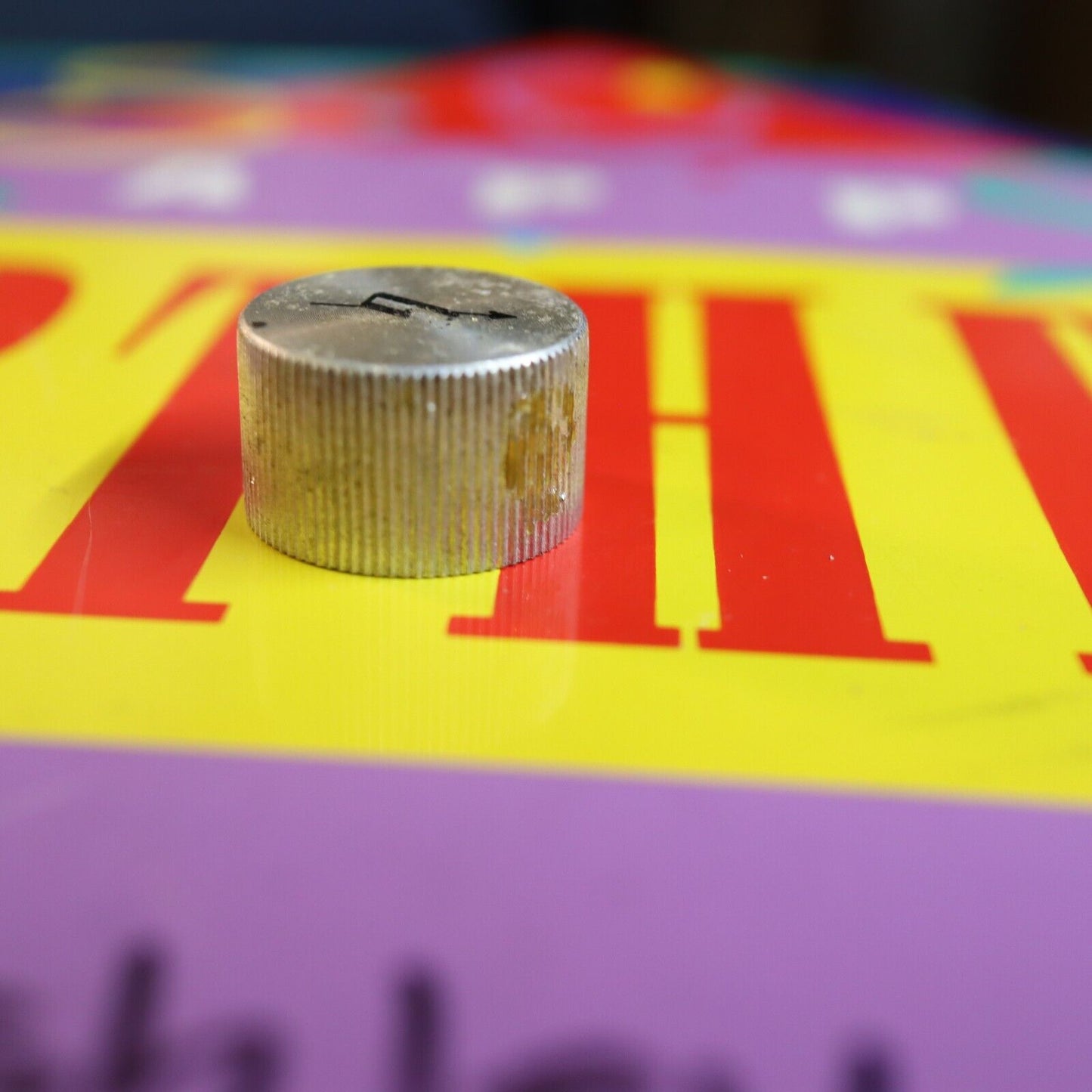 1970s Gretsch Guitar Silver Arrow G Logo Knob