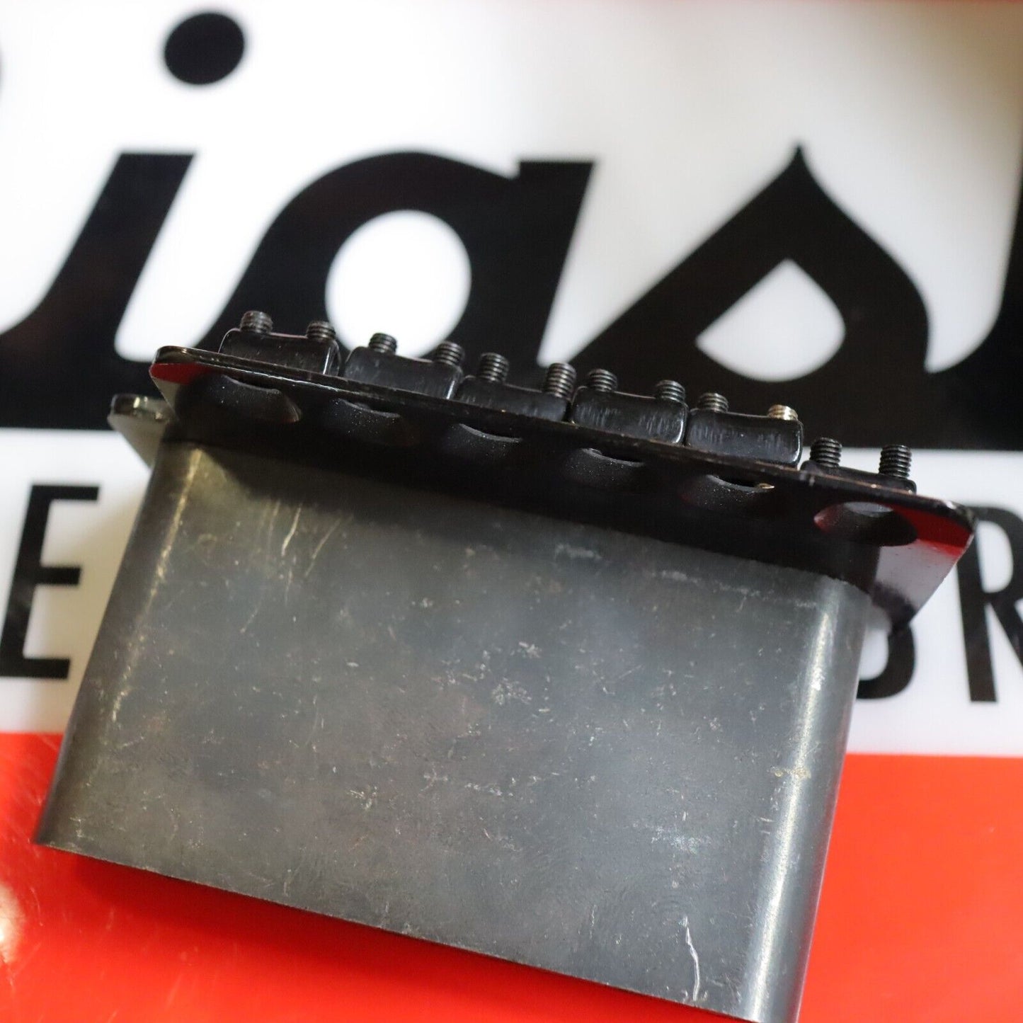 Wilkinson WVCSB Vintage Strat Tremolo Guitar Bridge - Black