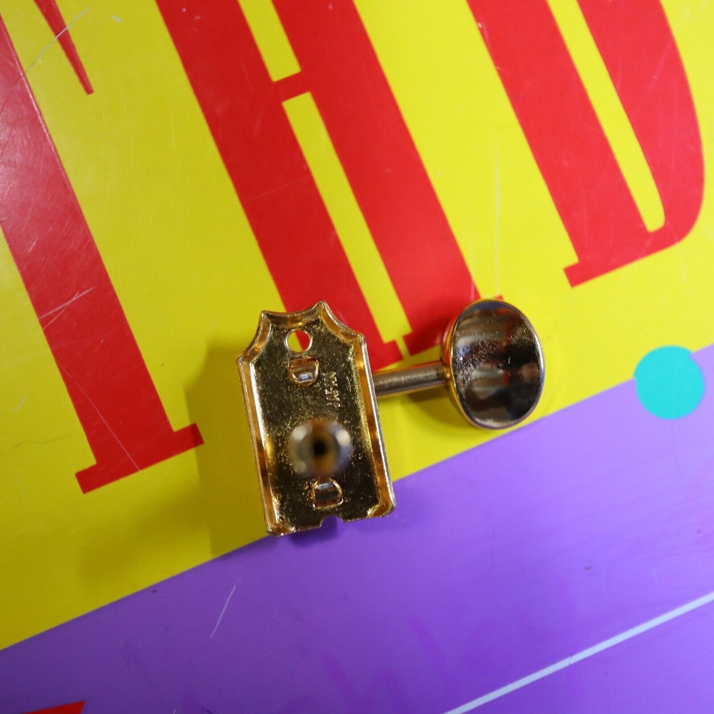 (1) In-line GOTOH Button Vintage Guitar Head Tuner (Gold) Top Tuner