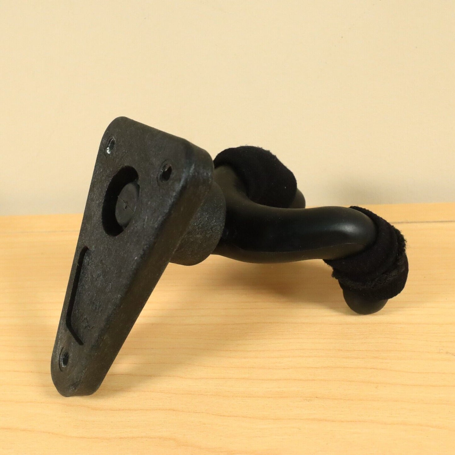 Off The Wall Guitar Wall Heavy Duty Hanger - Standard Neck