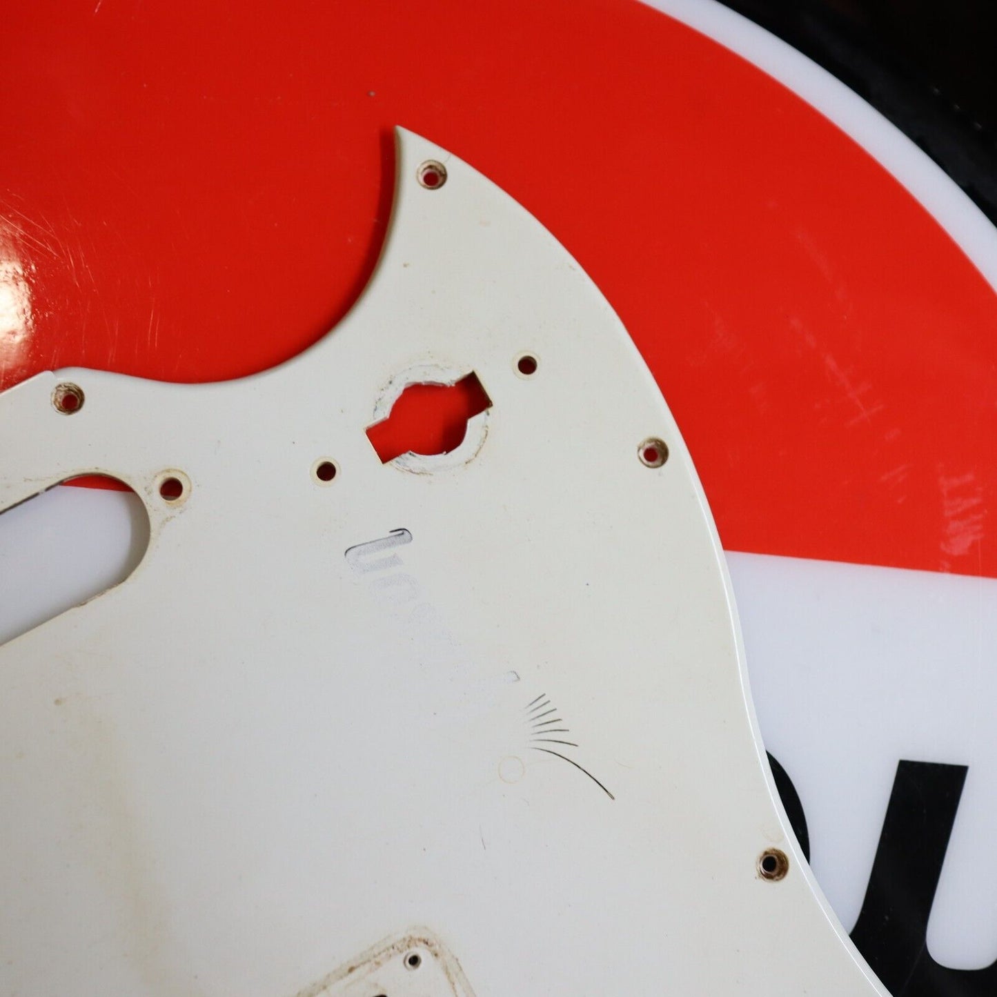 Vintage Original 60s Gibson Guitar Pickguard White Melody Maker HS Modified
