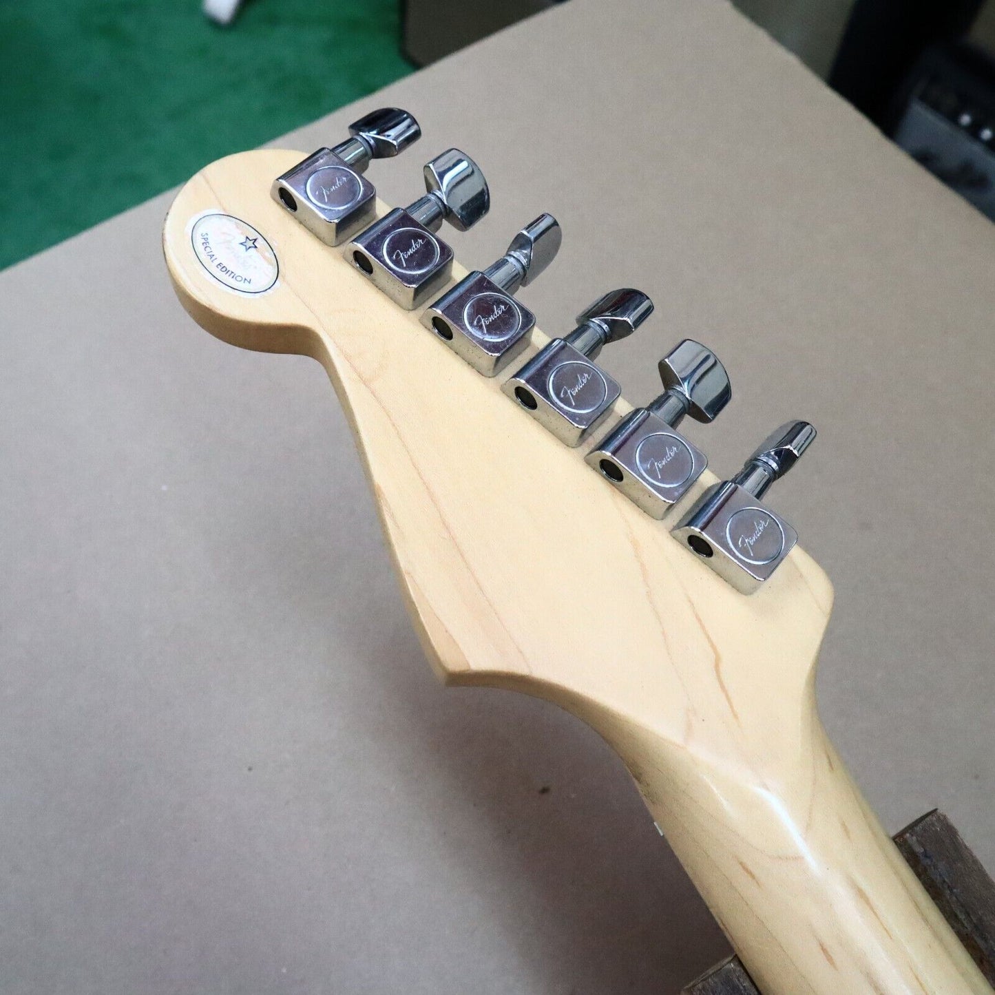 2004 Fender Stratocaster Standard Sunburst Mexico MIM Electric Guitar