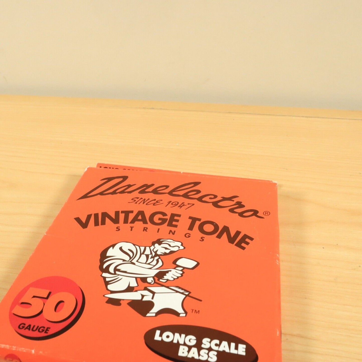 Danelectro Vintage Tone 50 Gauge Long Scale Bass 4 Strings