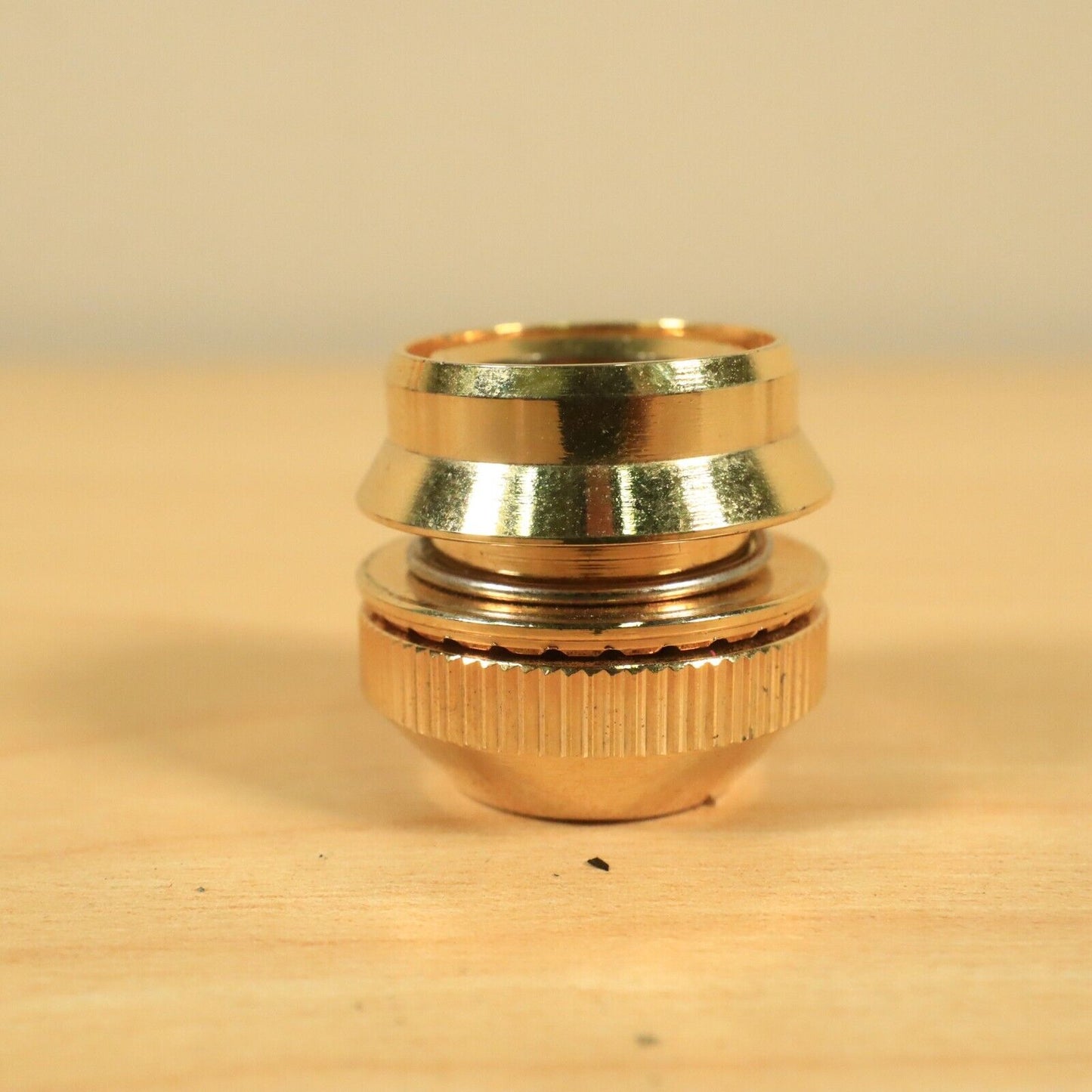 Hennessey Strap Lock Holders Set- Gold NSL7200