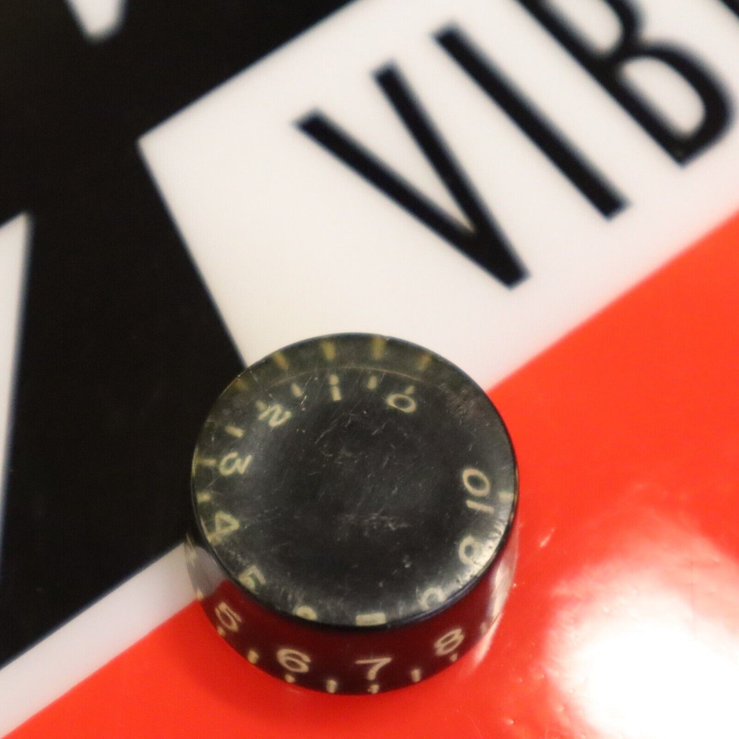 (1) Vintage 1970's USA Gibson Speed Knob SG RD Les Paul Explorer Flying V Guitar