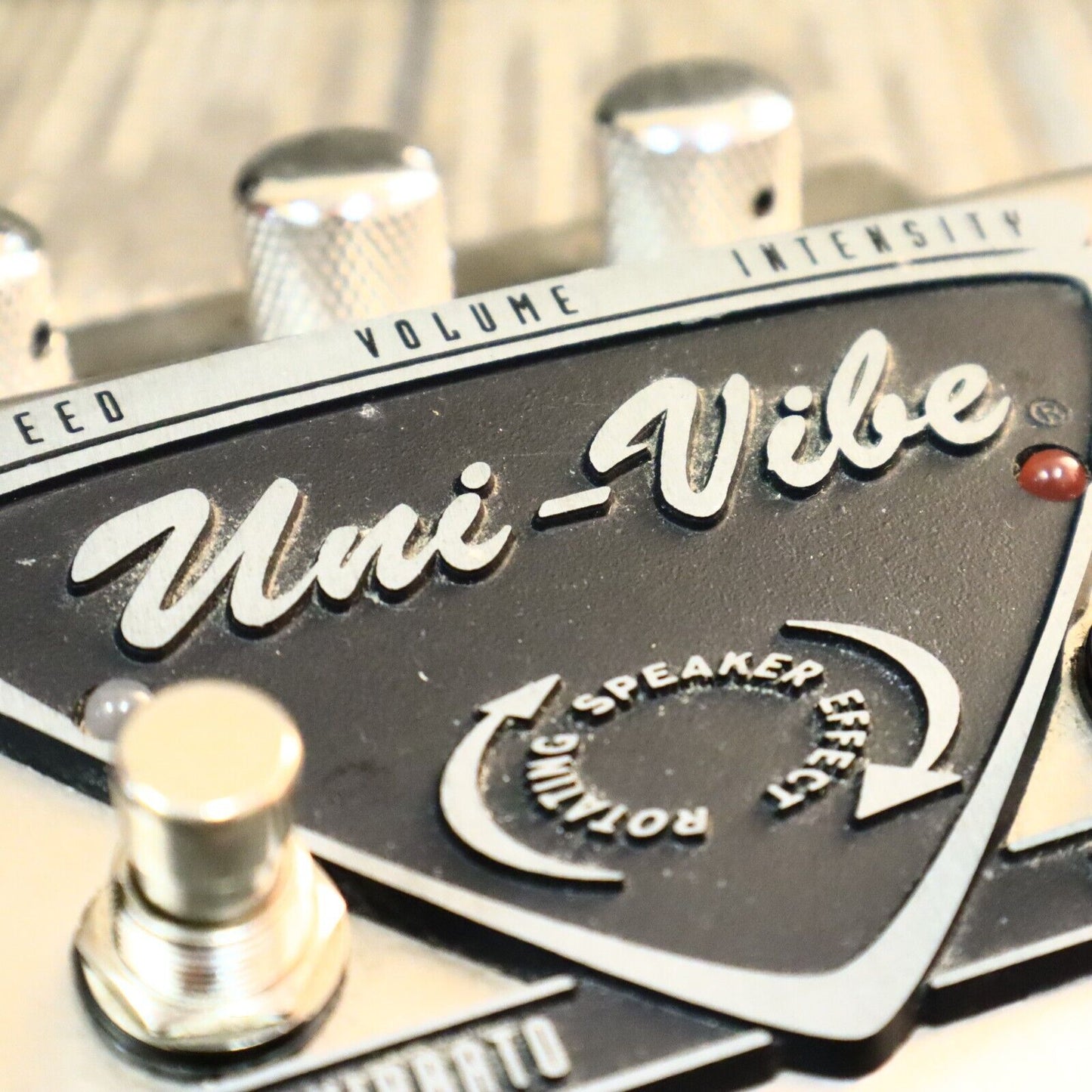 Dunlop Uni-Vibe UV1 Chorus/Vibrato Pedal