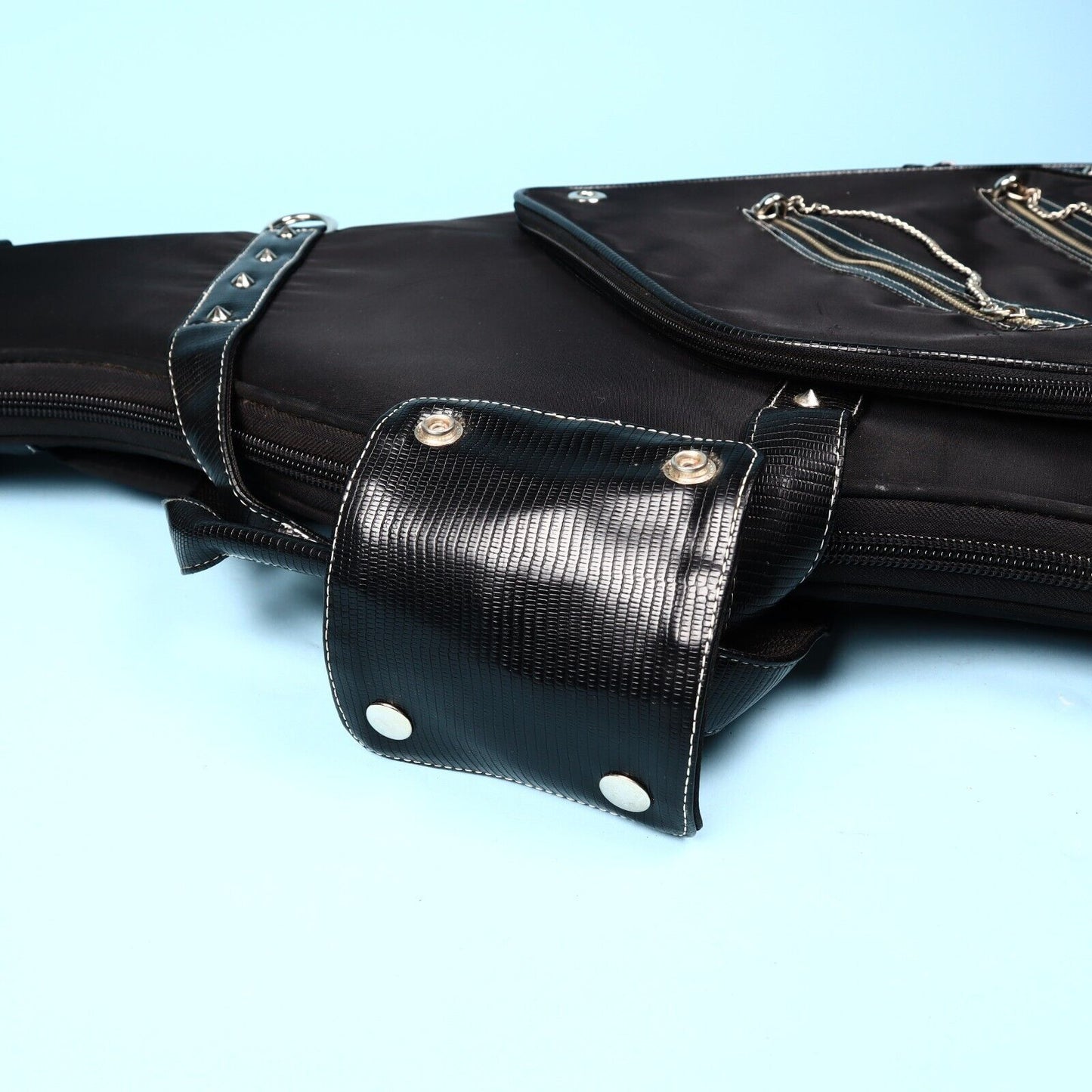 Pro-Tec Chained Gothic Goth Black Electric Guitar Padded Gig Bag Scissorhands