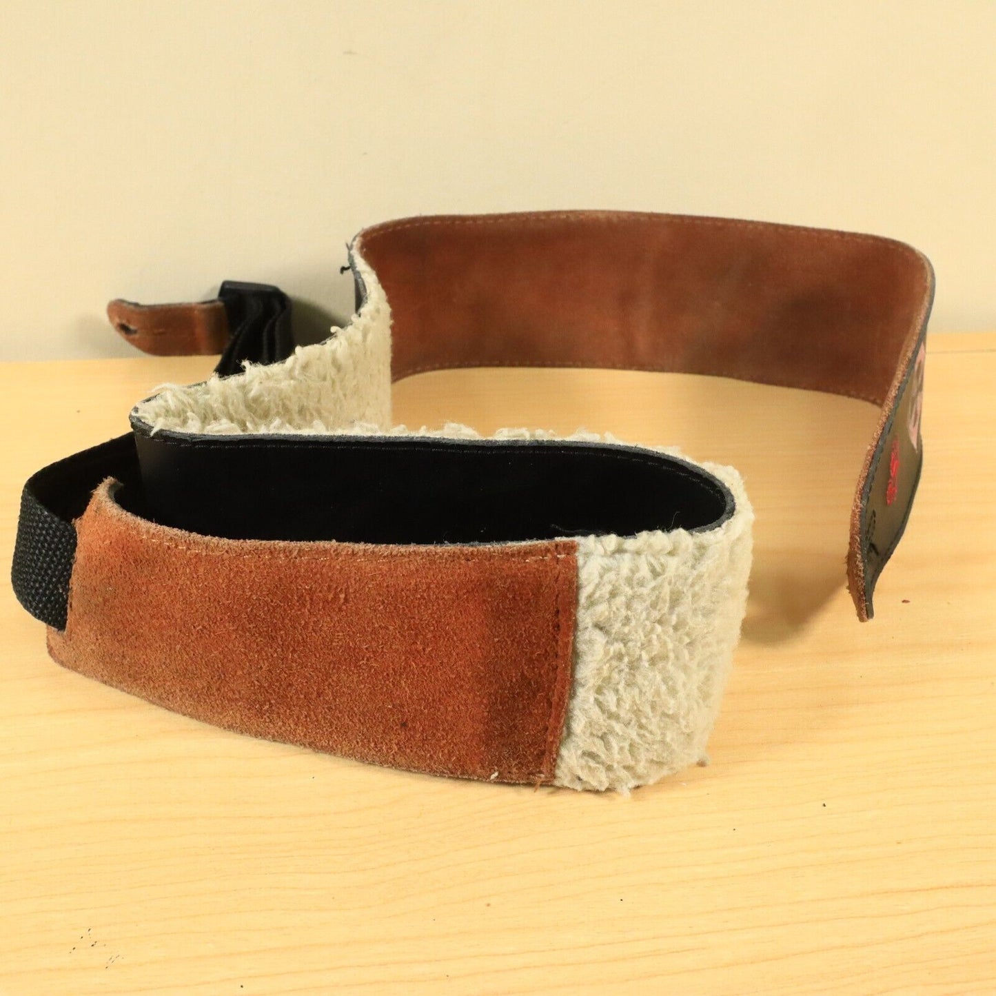 Independent Tony Trujillo Savage Leather Guitar Strap Professional Skateboarder
