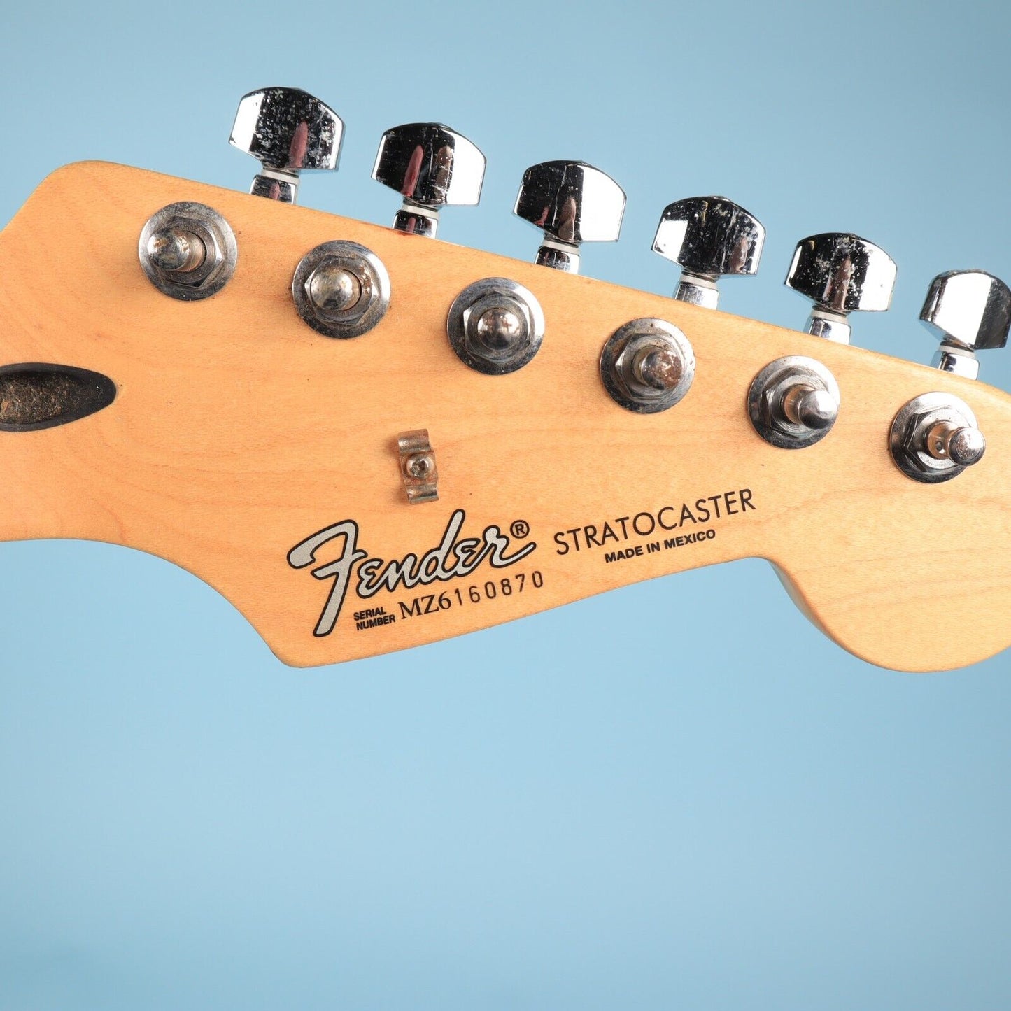 2006 Fender Stratocaster Diamond Slim Tapered Maple Neck Mexico Loaded w/ Tuners