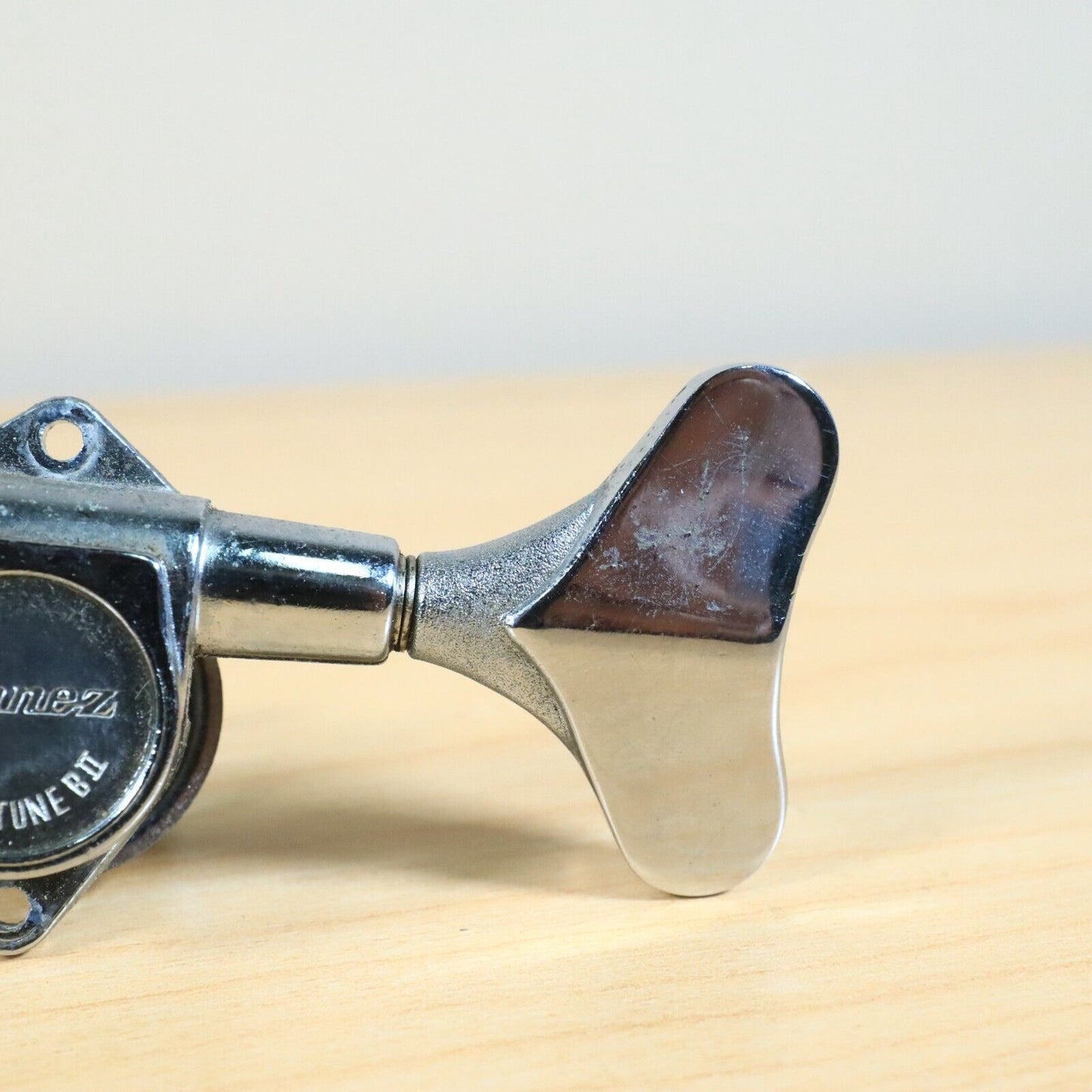 Ibanez Roadstar Bass Guitar Velve Tune B II Bass Side Tuner Tuning Peg Small