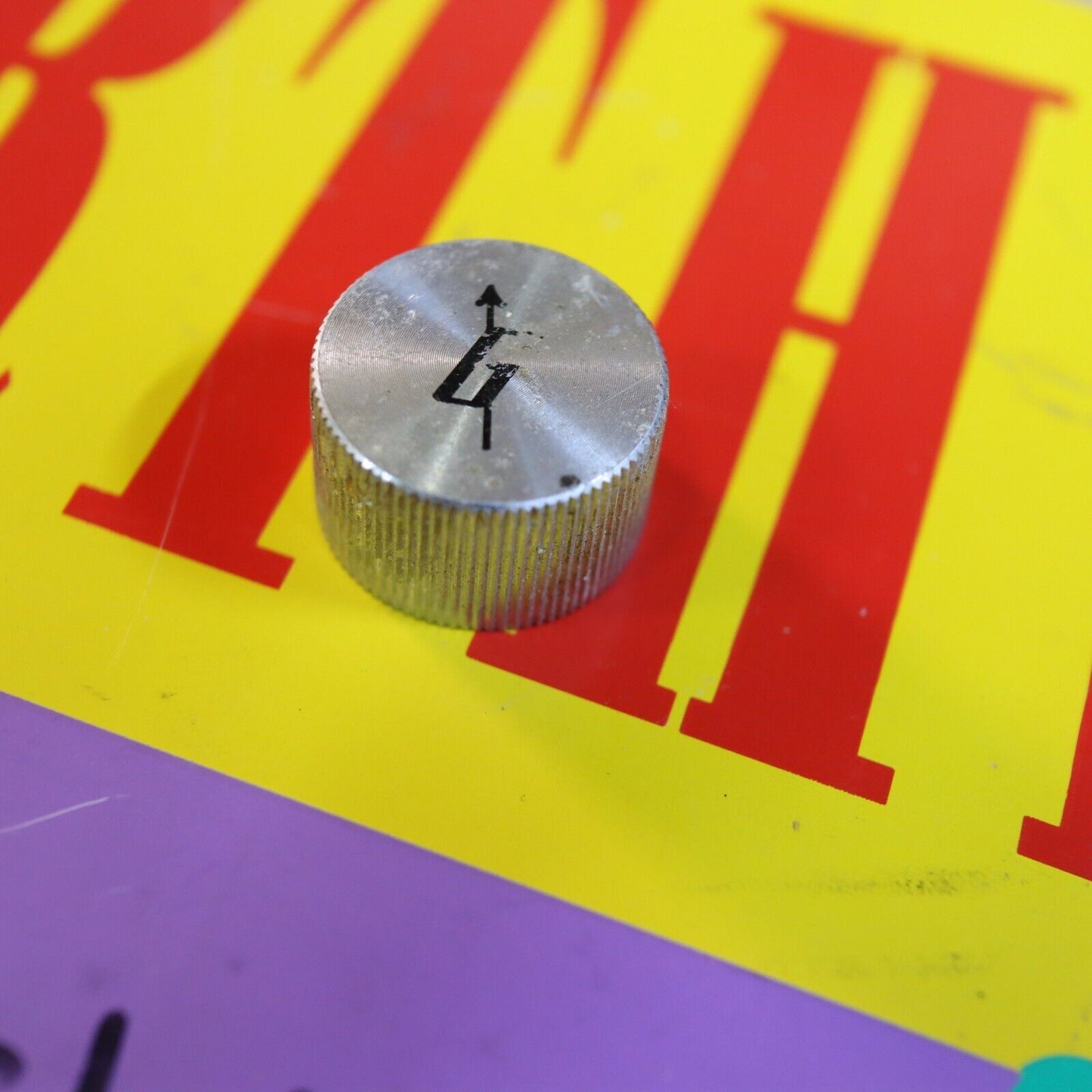 1970s Gretsch Guitar Silver Arrow G Logo Knob