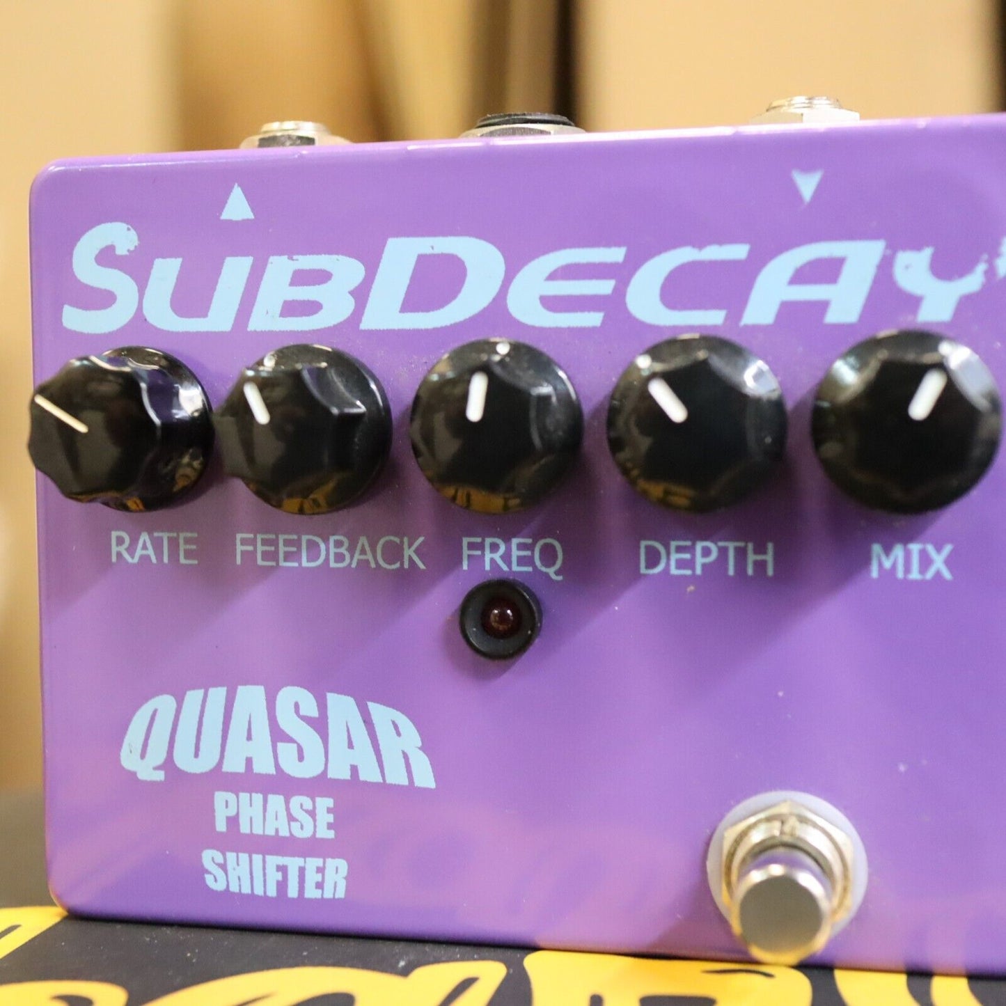 2008 V1 SubDecay Quasar Phase Shifter Guitar Purple USA Made Pedal Hand Signed