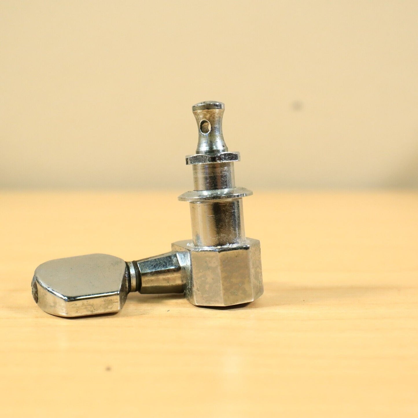 (1) Takamine Kaman Octagon Machine Head Tuning Tuner Peg Bass Side Gotoh Japan