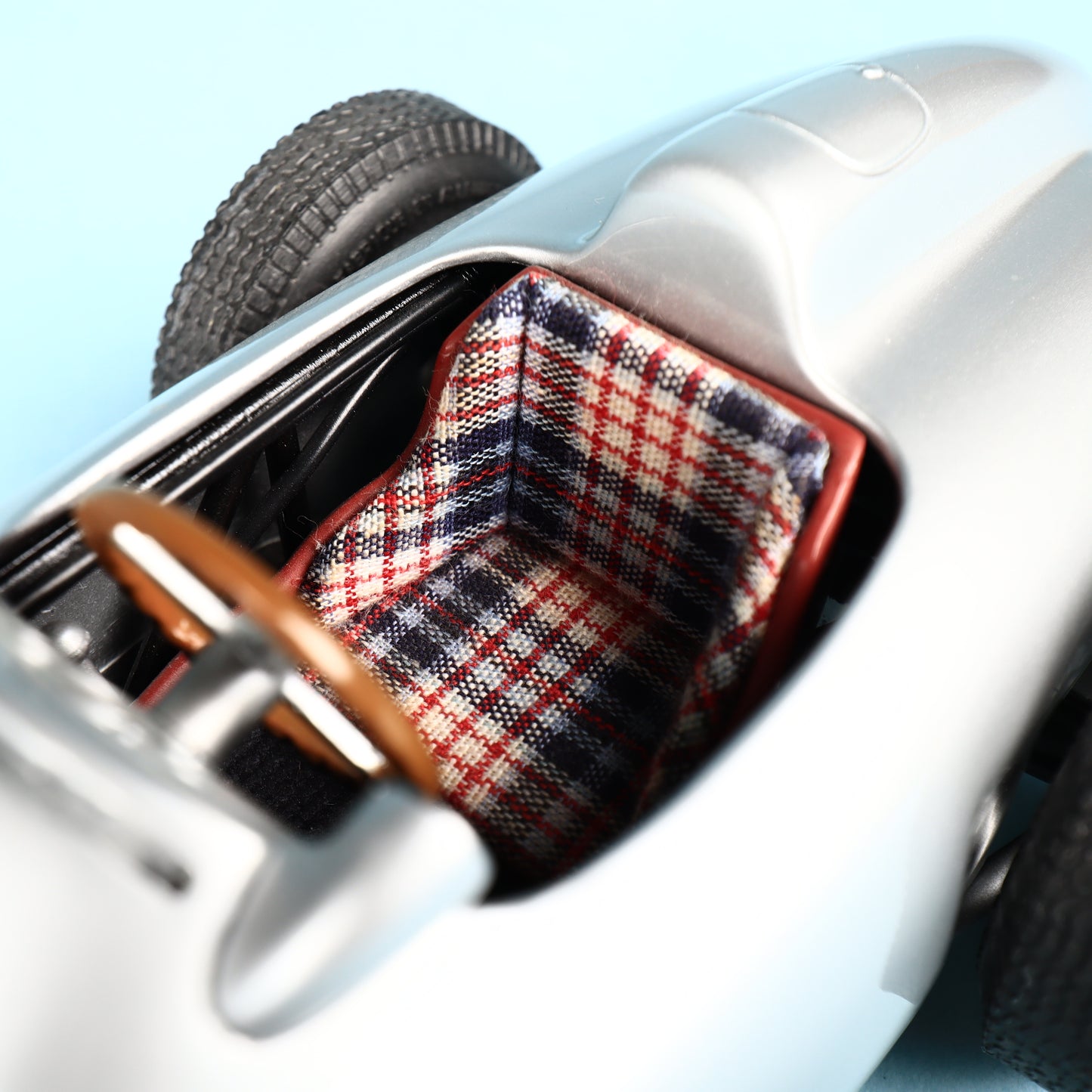 1:18 Scale CMC Die-Cast Mercedes-Benz W196