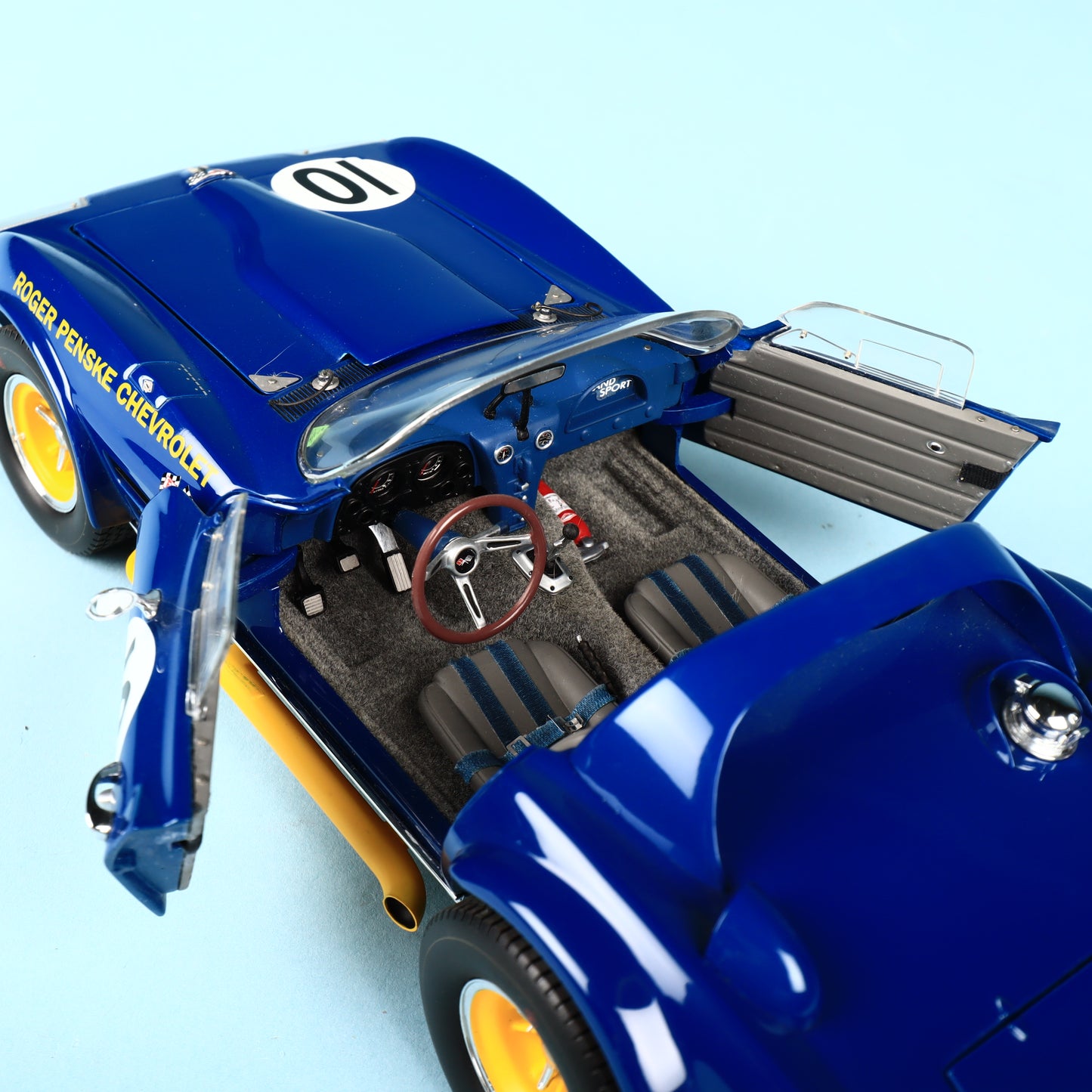 Exoto 1/18 Scale Chevrolet Corvette Grand Sport #10 Blue Sunoco