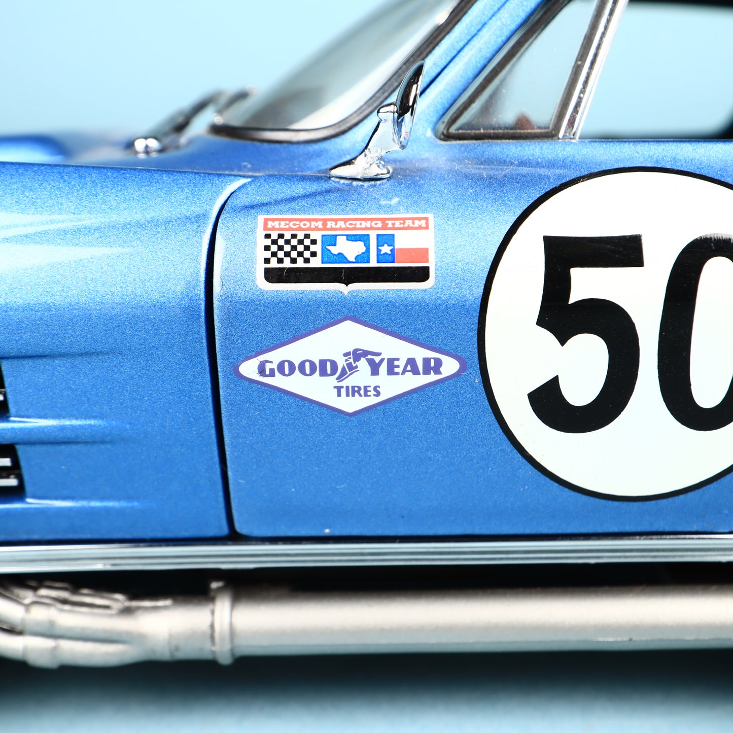 1:18 EXOTO 1963 Chevrolet Corvette Grand Sport Cup #50