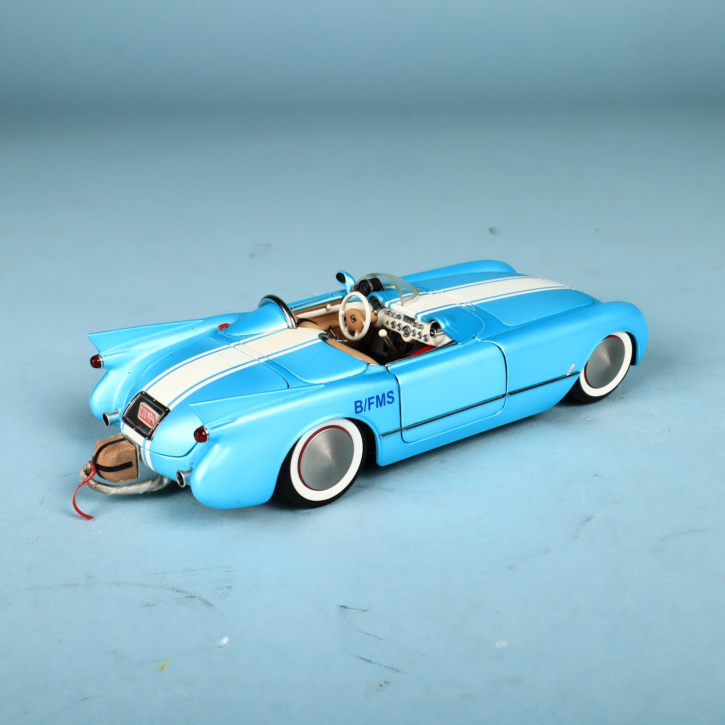 1:24 Diecast 1955 Chevrolet Corvette Dry Lakes Racer Danbury Mint