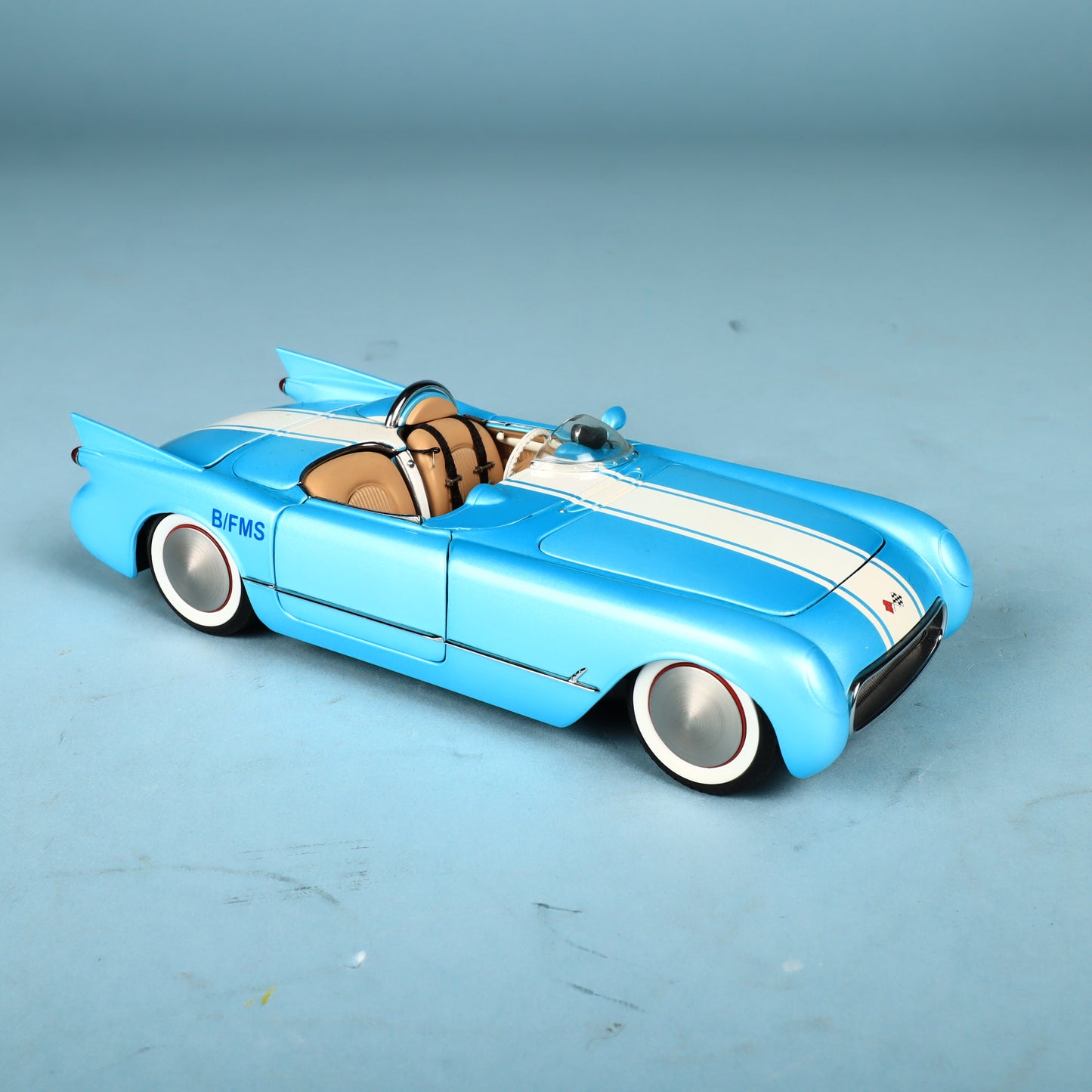 1:24 Diecast 1955 Chevrolet Corvette Dry Lakes Racer Danbury Mint