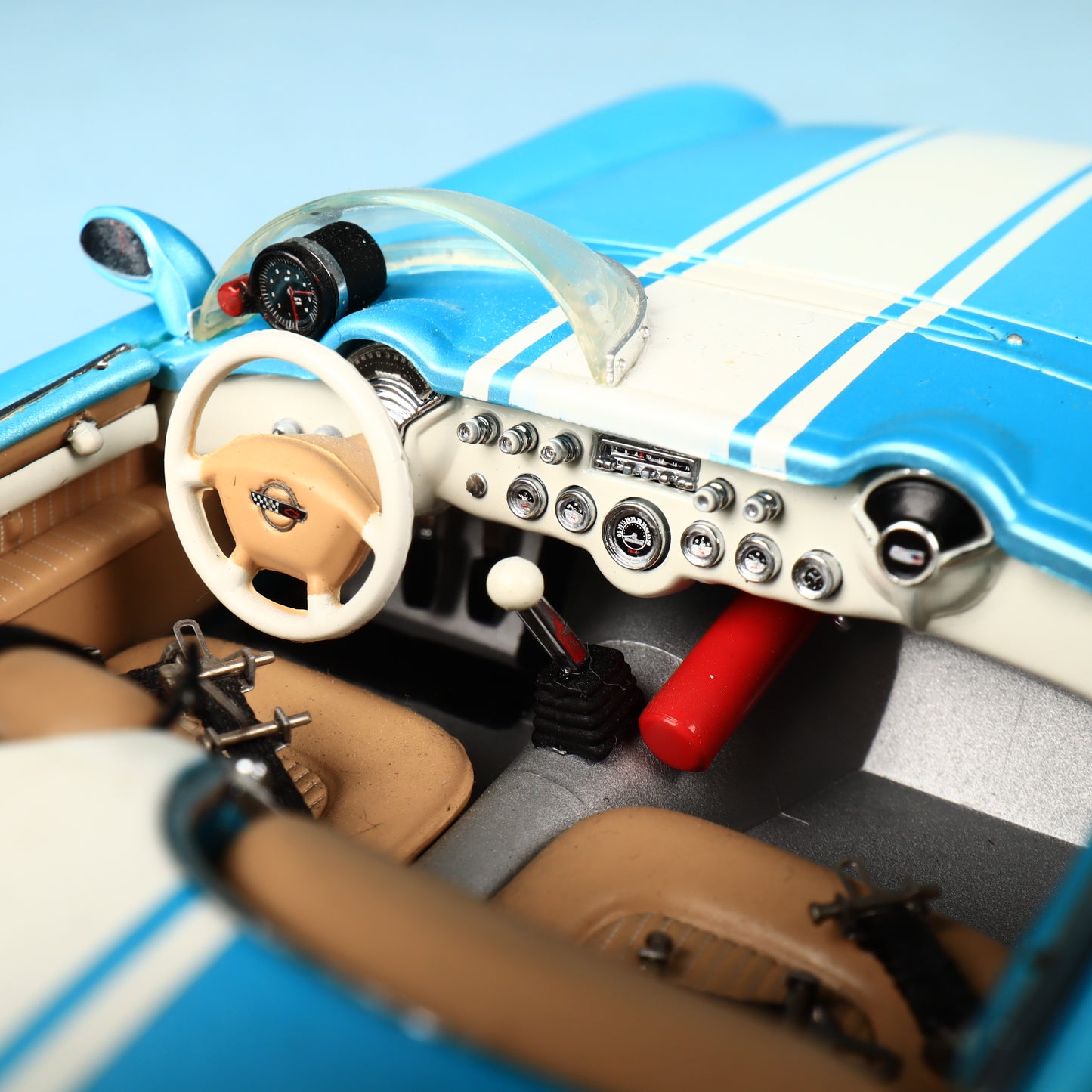 1:24 Diecast 1955 Chevrolet Corvette Dry Lakes Racer Danbury Mint