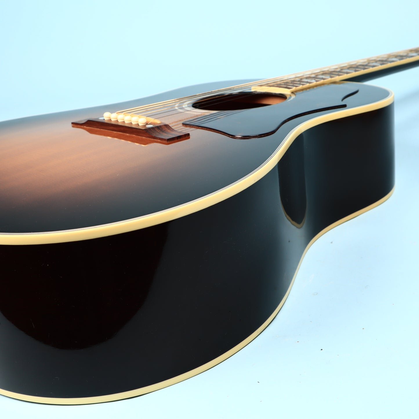2011 Gibson Custom Shop Southern Jumbo Acoustic Electric