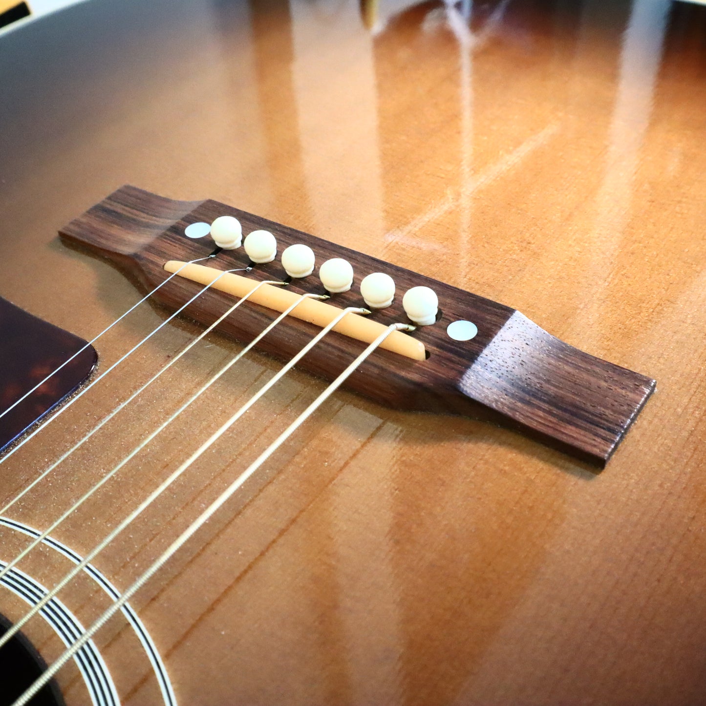 2011 Gibson Custom Shop Southern Jumbo Acoustic Electric