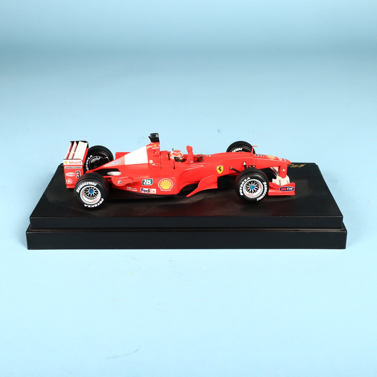 1:18 Scale Michael Schumacher Scuderia Ferrari WORLD CHAMPION F1-2000