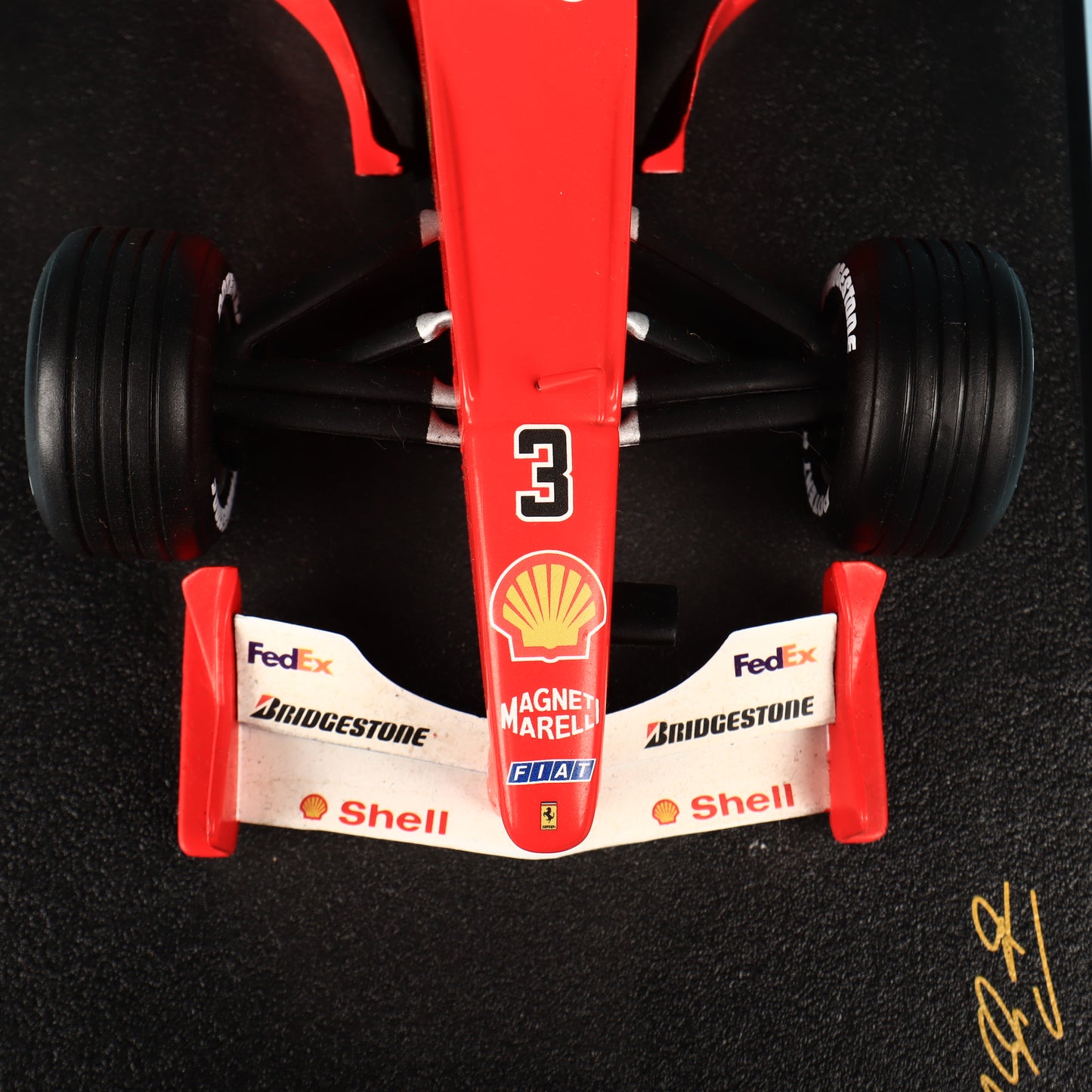 1:18 Scale Michael Schumacher Scuderia Ferrari WORLD CHAMPION F1-2000