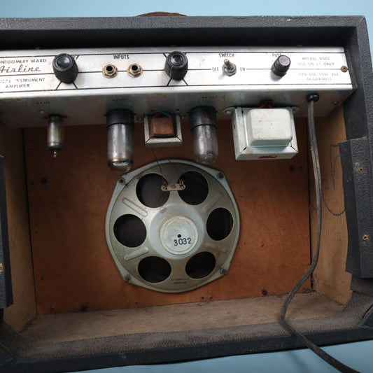 Vintage 1960s Montgomery Ward Airline Tube Amplifier Model 9002