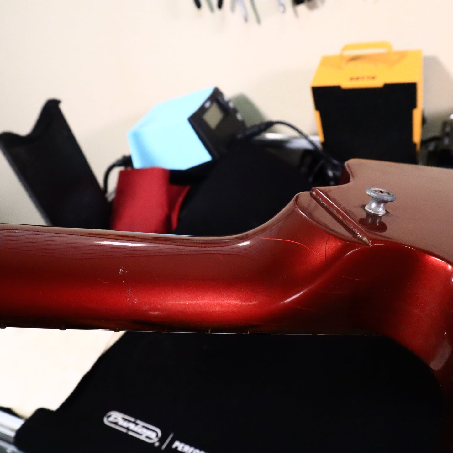 2003 Gibson X-Plorer 6lbs 1oz Studio Metallic Red (Explorer)