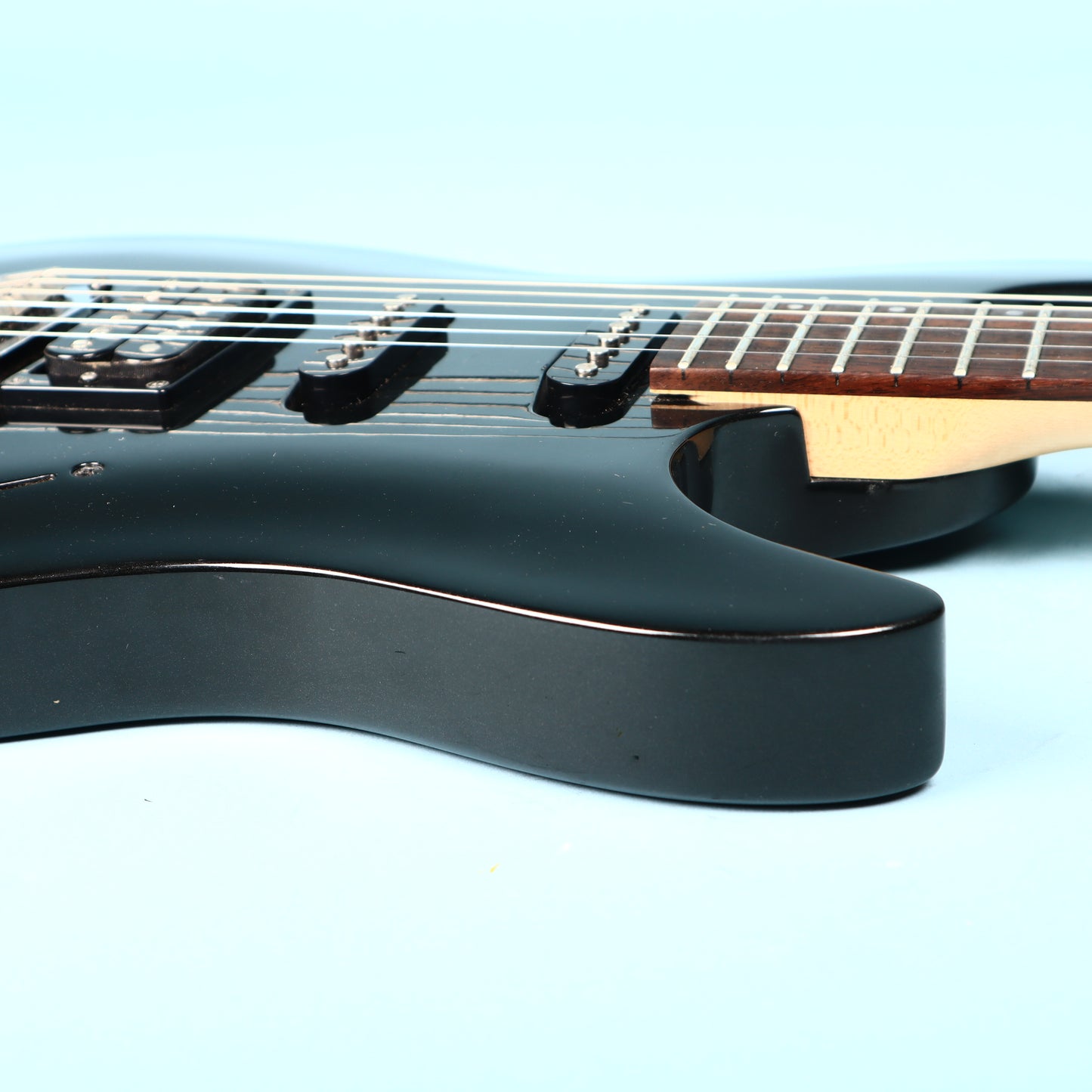 Laguna LE222 HSS Electric Guitar Black