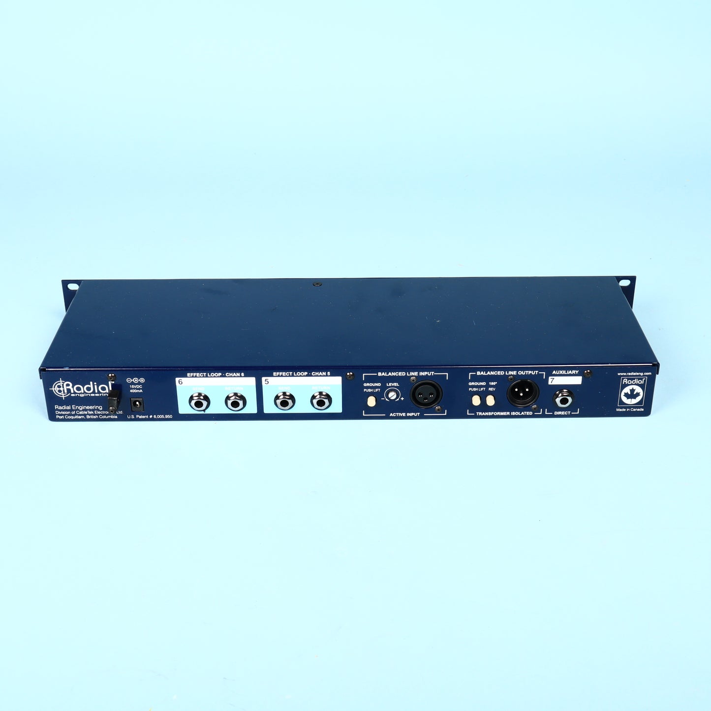Radial Engineering JD7 Injector Guitar Signal Distribution System w/ Power