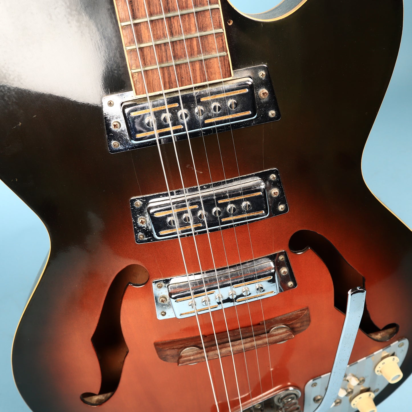 '60s Decca Teisco Hollowbody Sunburst 3 Pickup DMI 502 Electric Guitar