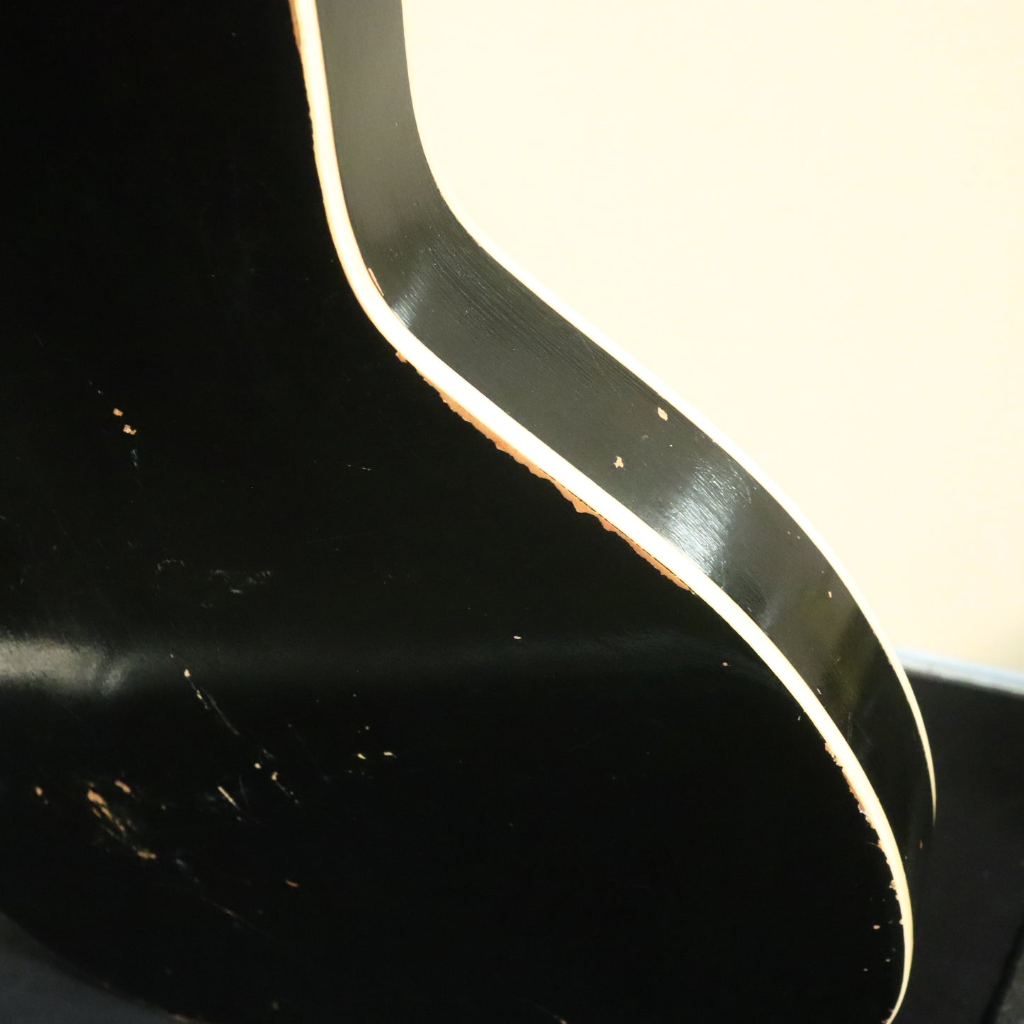 Silvertone 1420 Vintage Stratotone Black Electric Guitar