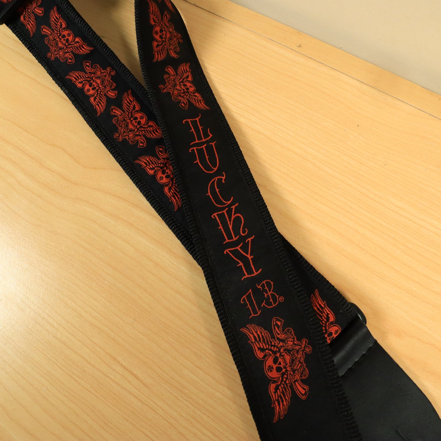 Dunlop Lucky 13 Gun Skull Guitar Strap Red / Black