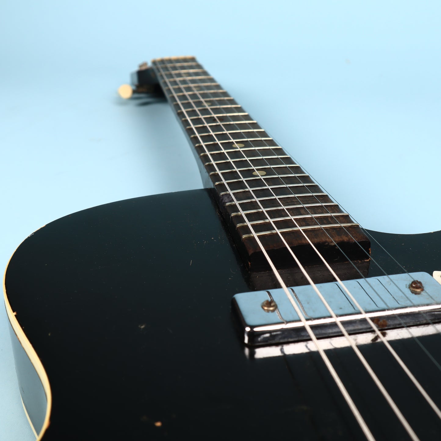 Silvertone 1420 Vintage Stratotone Black Electric Guitar