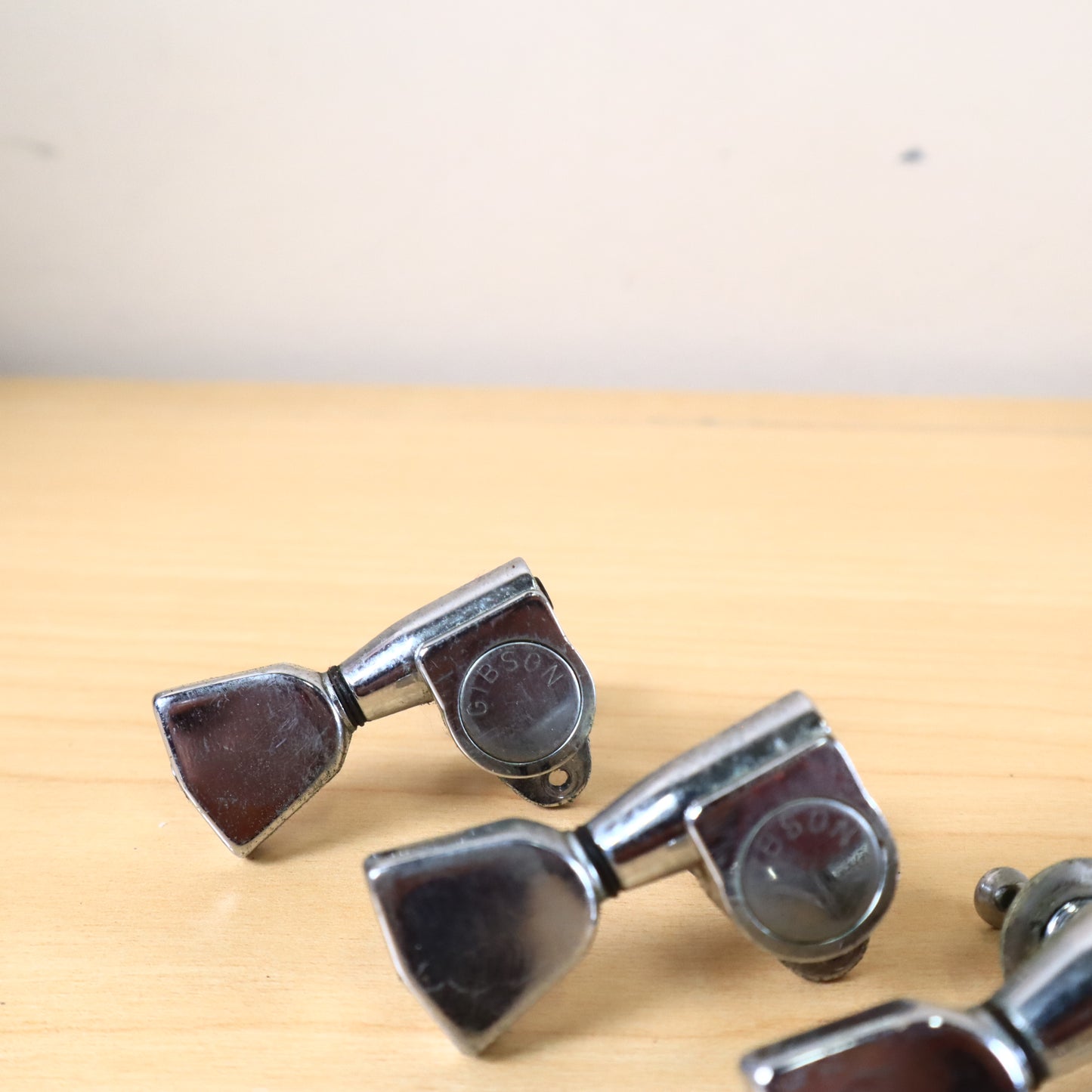 Vintage 1972 Gibson Embossed Logo Chrome Tuners Les Paul ES SG 1970's