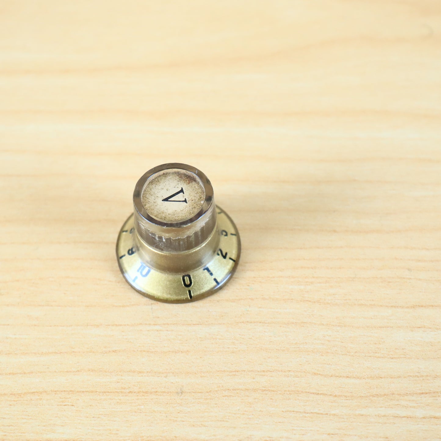 Vintage 1960s UNIVOX Guitar VOLUME KNOB GOLD Teisco EPIPHONE JAPAN MIJ