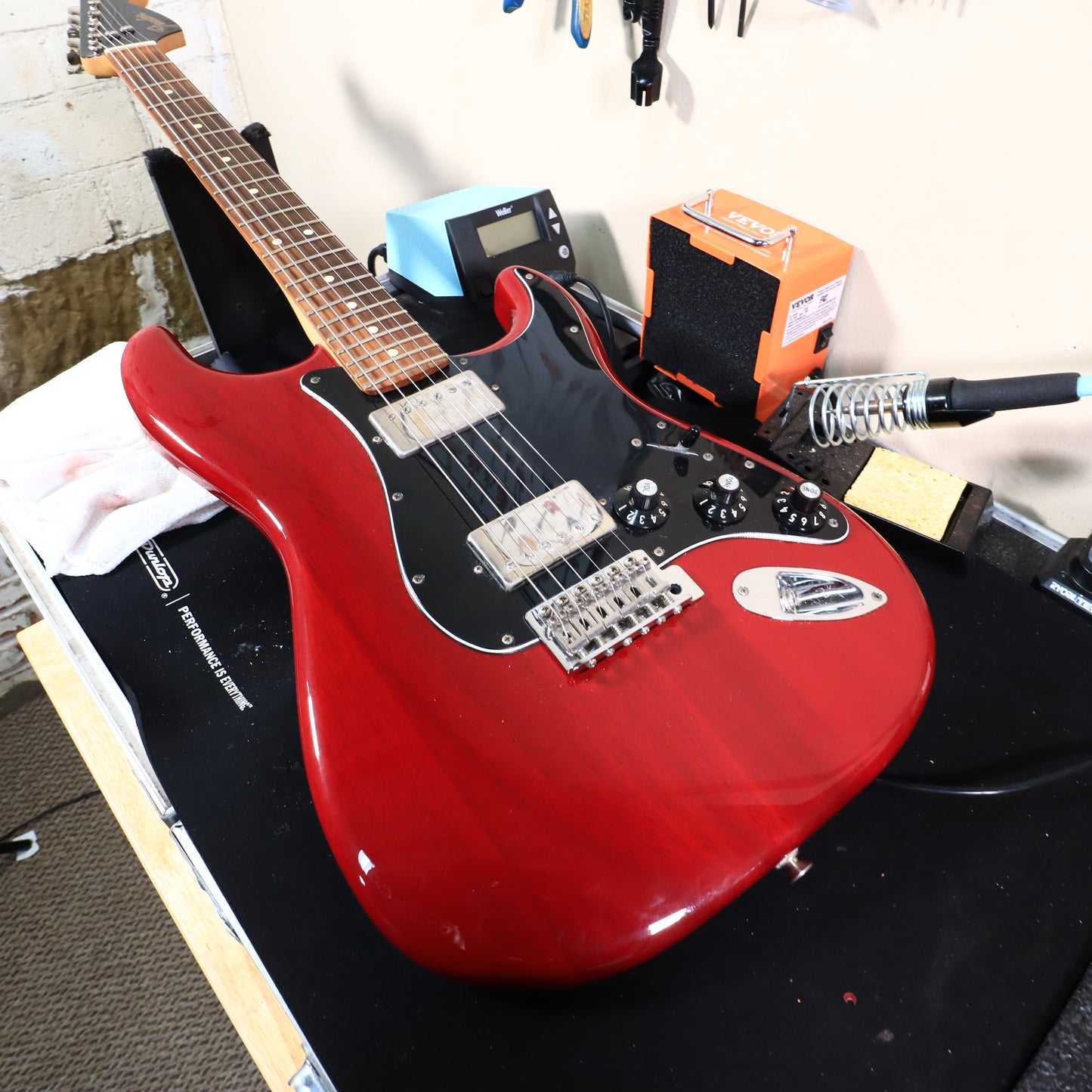 2018 MIM Fender Stratocaster Special Edition Blacktop HH