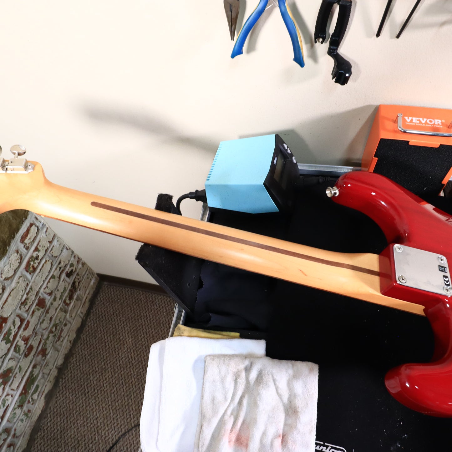 2018 MIM Fender Stratocaster Special Edition Blacktop HH